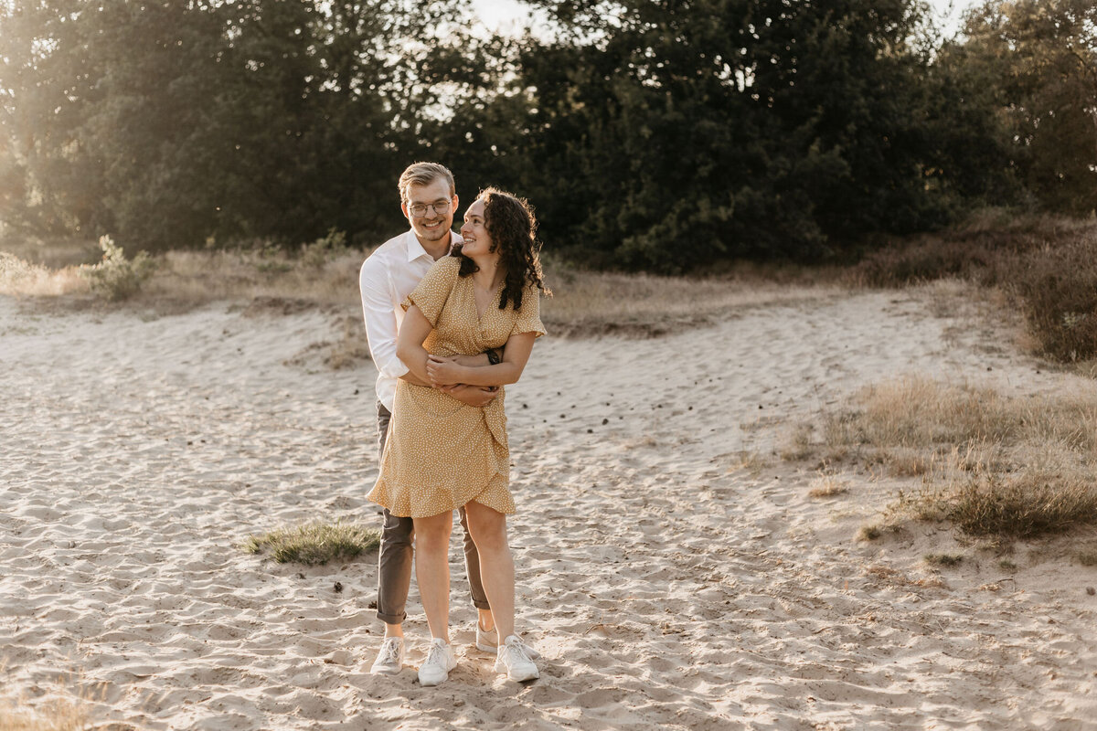 Elja & Rienk tijdens hun loveshoot in Noord-Nederland