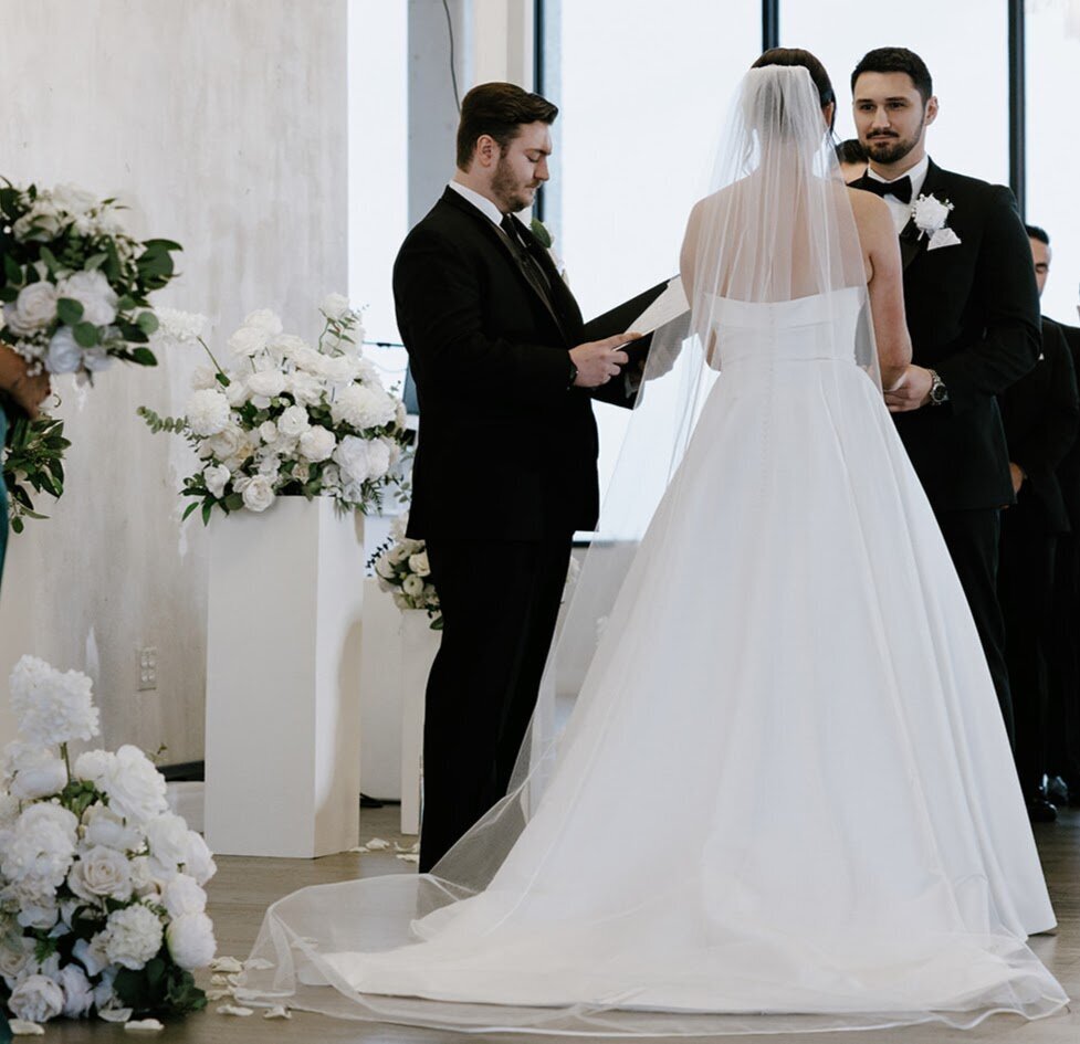 ceremonyflowesskyonnine