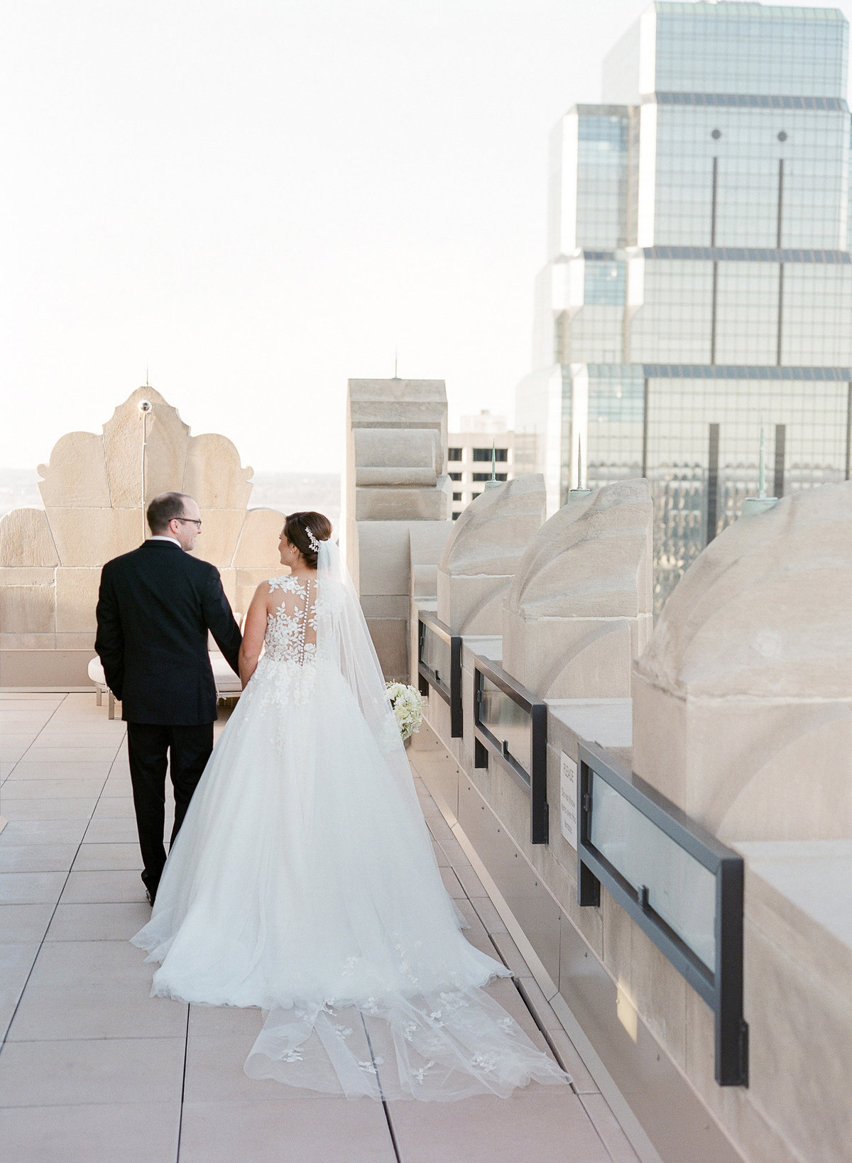 Pura-Soul-Photo-Moye-Kansas-City-Wedding-Film-109