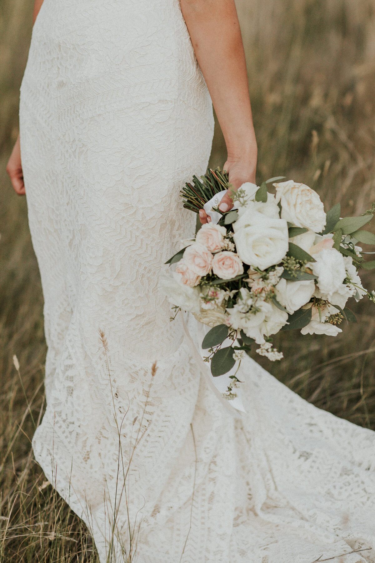 outdoor-barn-wedding-photography-montana-43