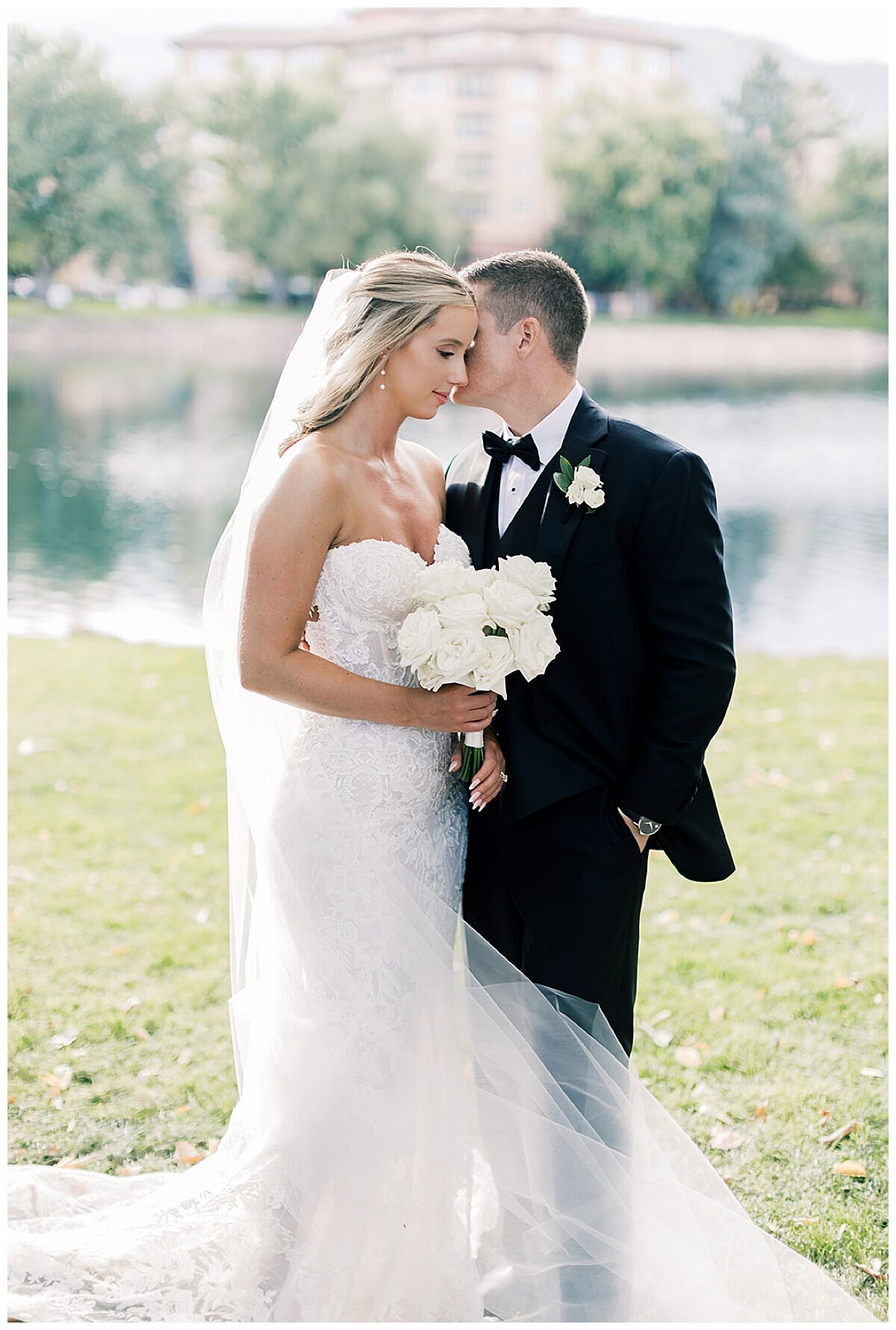 Crystal Leffel Photography Wedding Photographer Denver Colorado Timeless Light Airy The Broadmoor Film Photographer_0017