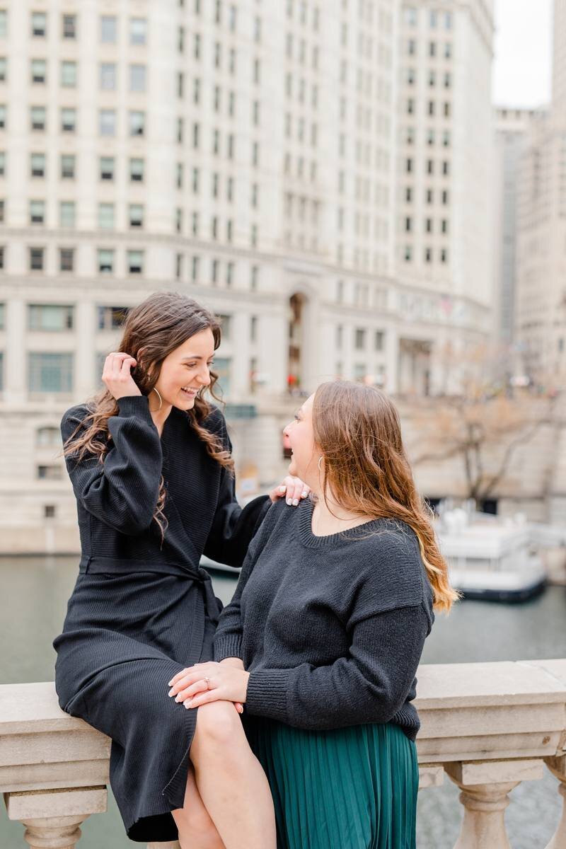 downtown-chicago-engagement-photographer_0003