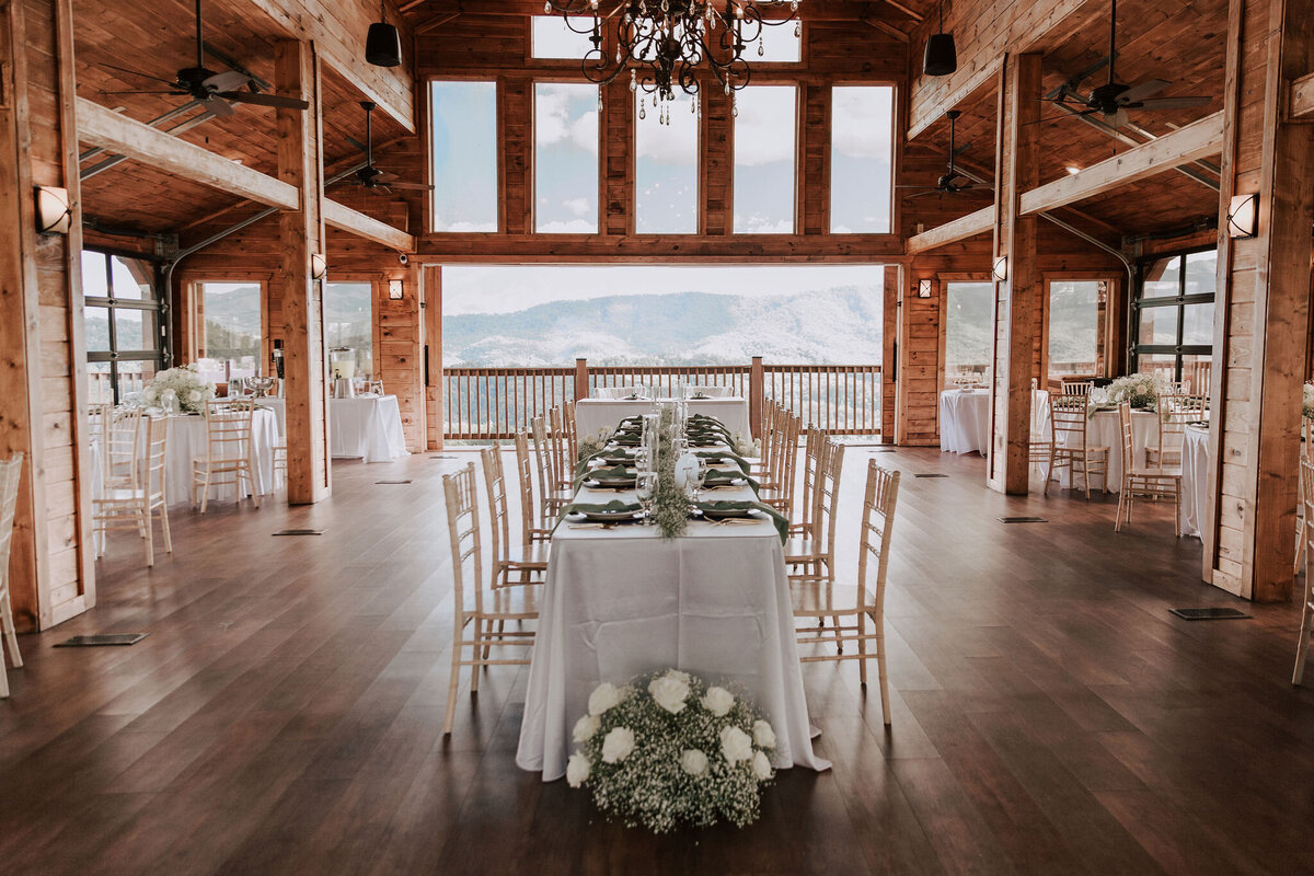 destination-wedding-venues-mountains-the-magnolia-venue