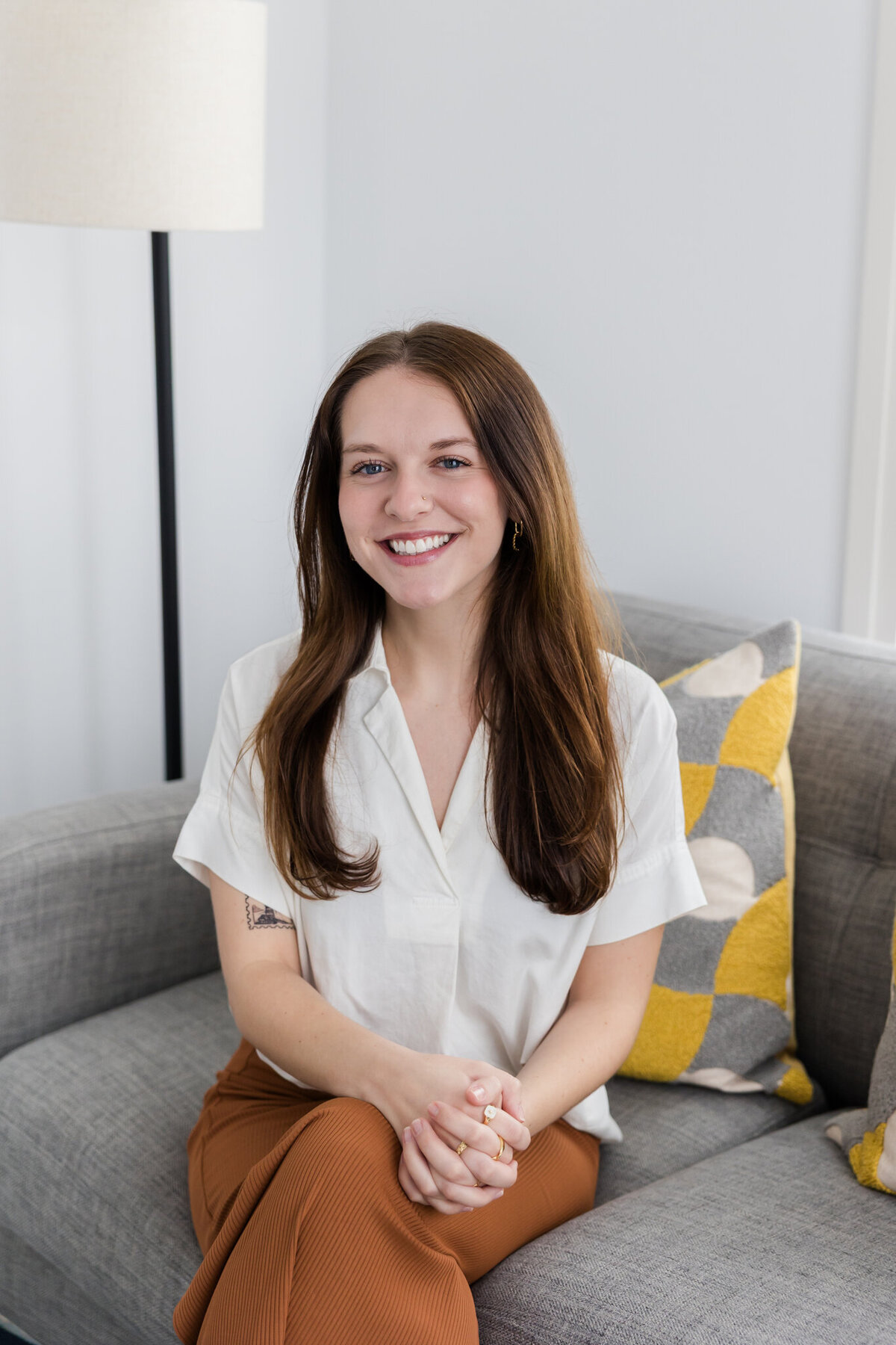 New Roots Healing Center_Sneak Peeks_015_(2048)