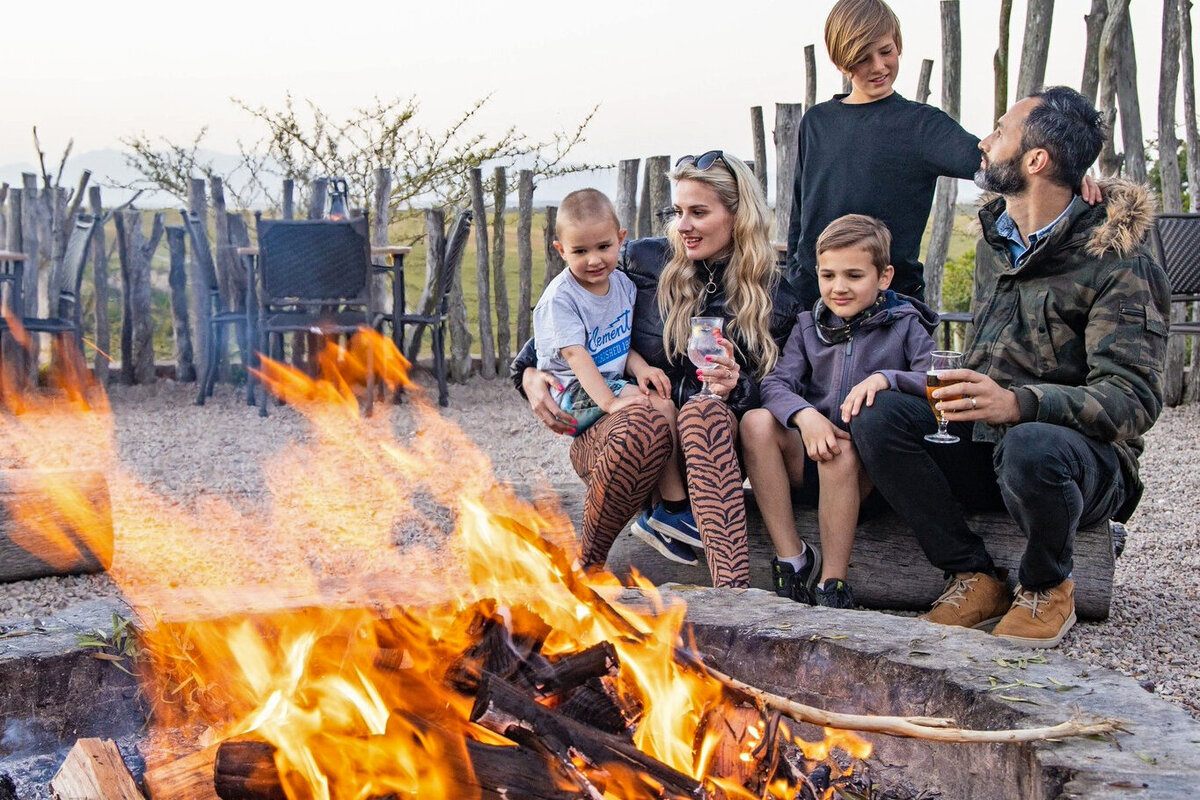 Reis_met_kinderen-zuid-Afrika-Gardenroute-kampvuur