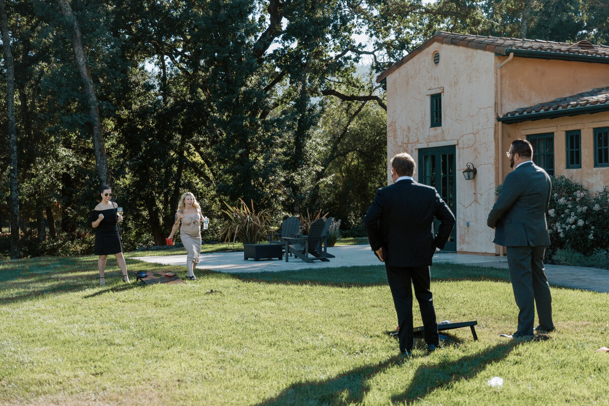NatalieAnnSchaefer_Bay_Area_Wedding_Photographer_Villa_Colibri_Sonoma_California_Backyard_Wedding-28