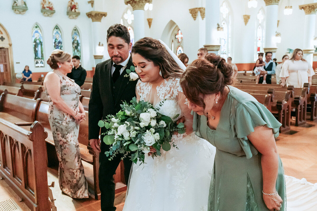 reTheBurrowWeddingPhotography-36