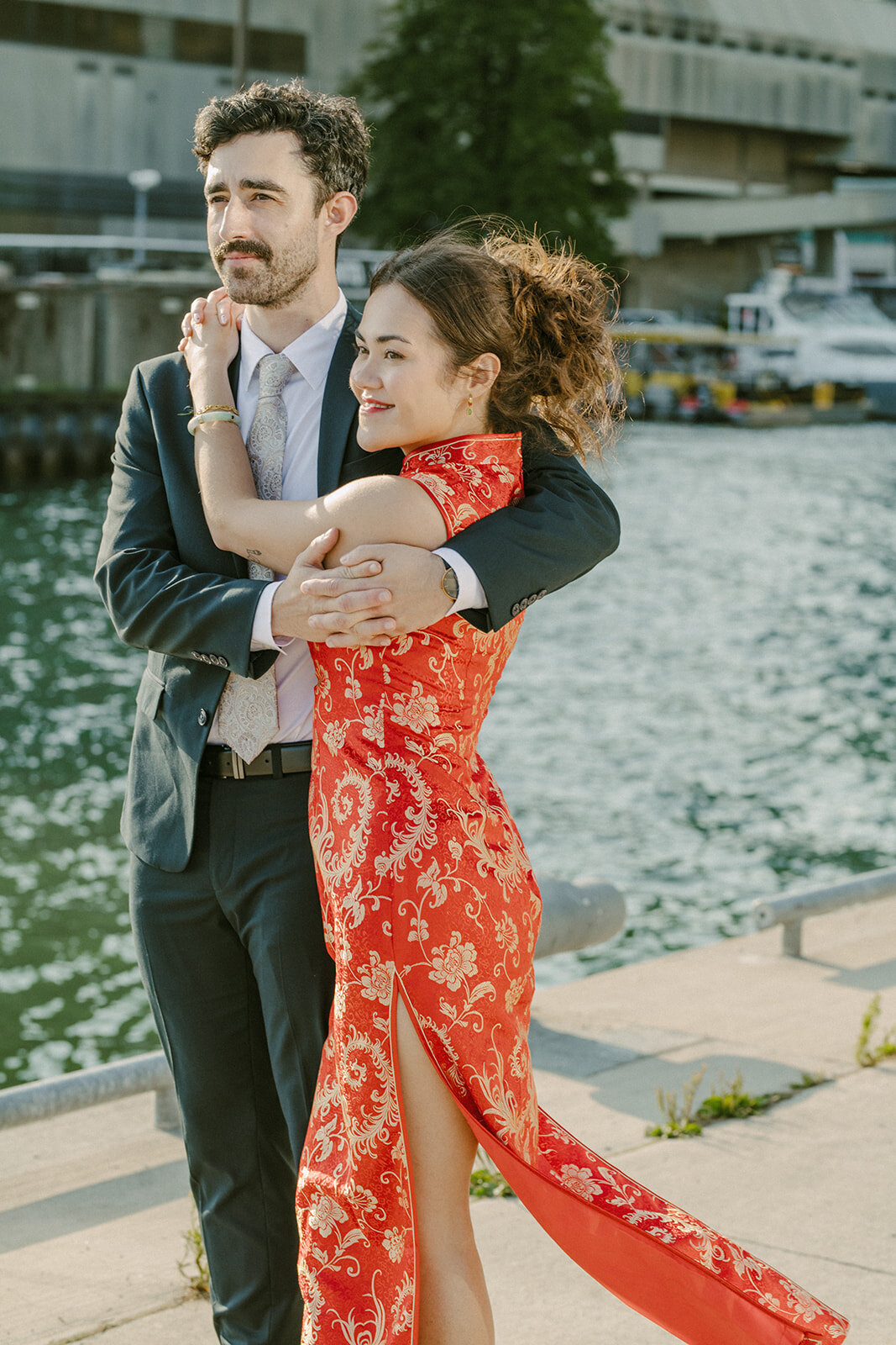 toronto-city-elopement-city-hall-ttc-subway-sugar-beach-fun-romantic-sumer-wedding-2810