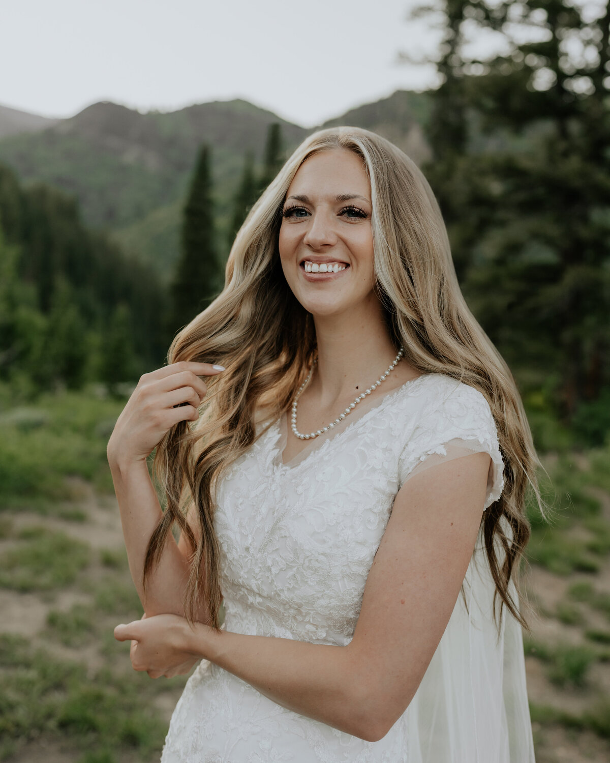 Hannah + Skylar (E) 06-12-24-155