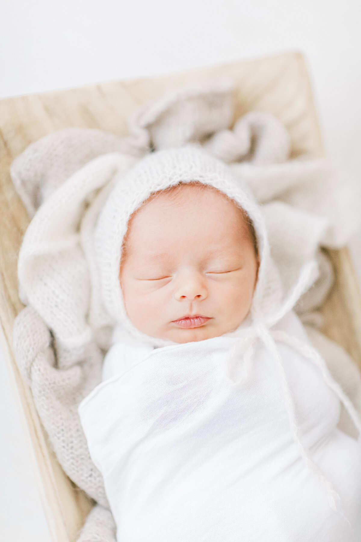 Newborn-Photography-Cincinnati-Winter-Freire-58