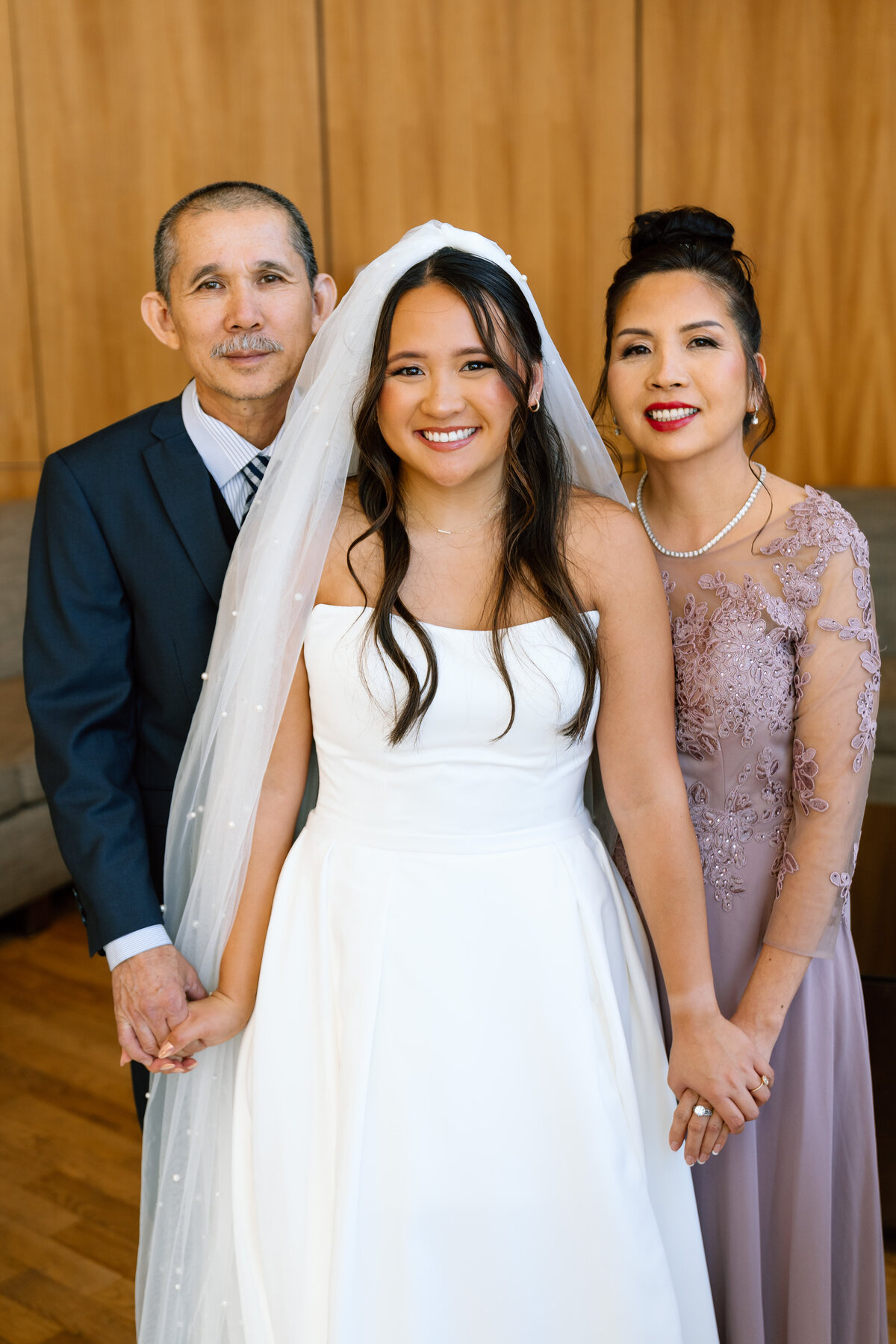 VirginiaBeachWeddingPhotographer-LaurenAshlieImagery.2-04951