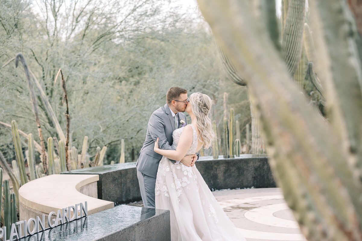 Phoenix-Wedding-Photographer-Desert-Botanical-Garden-1168