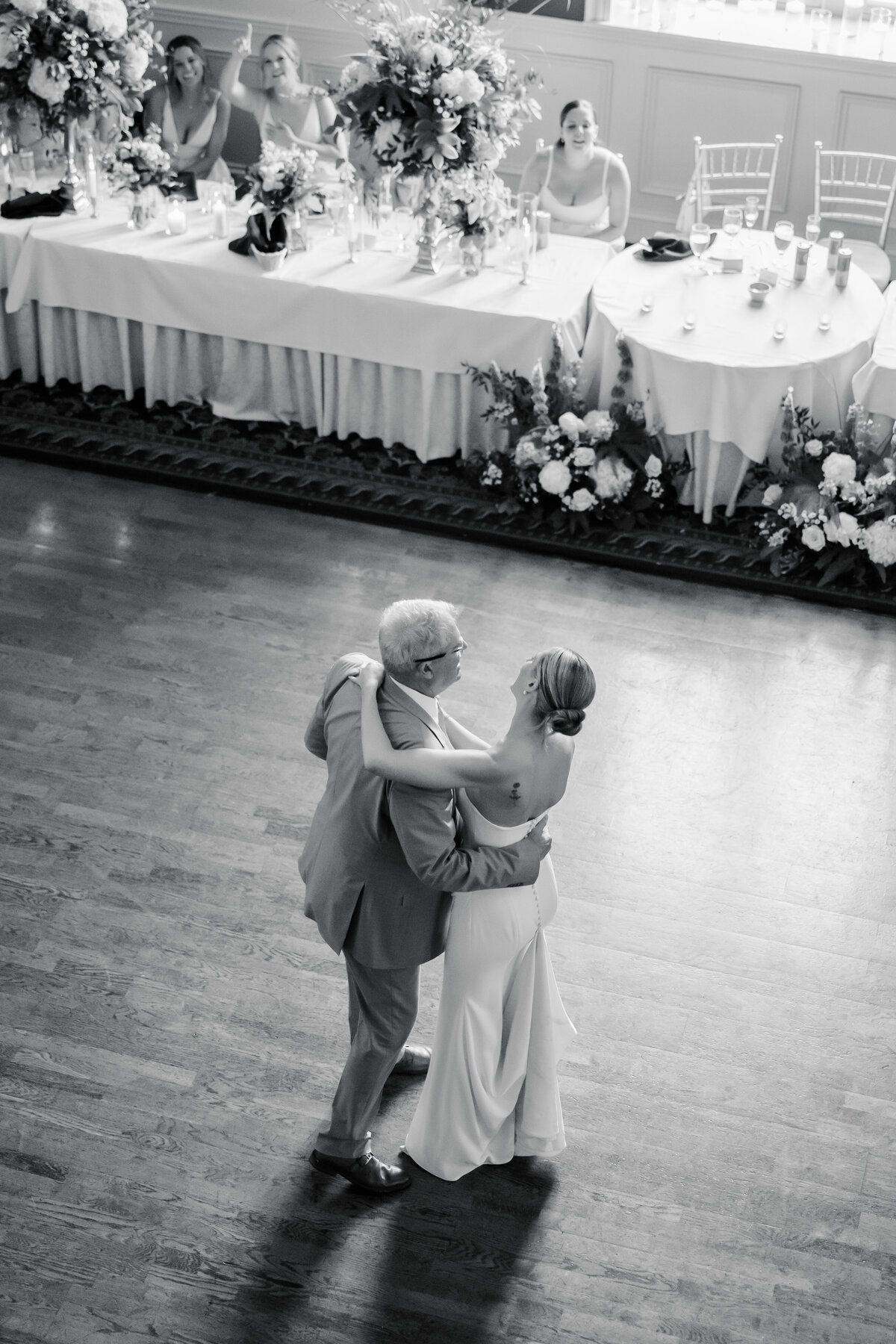 kasia-sickau-photography-wedding-photographer-hannah-and-TJ-the-grand-ballroom-covington-ky-1305