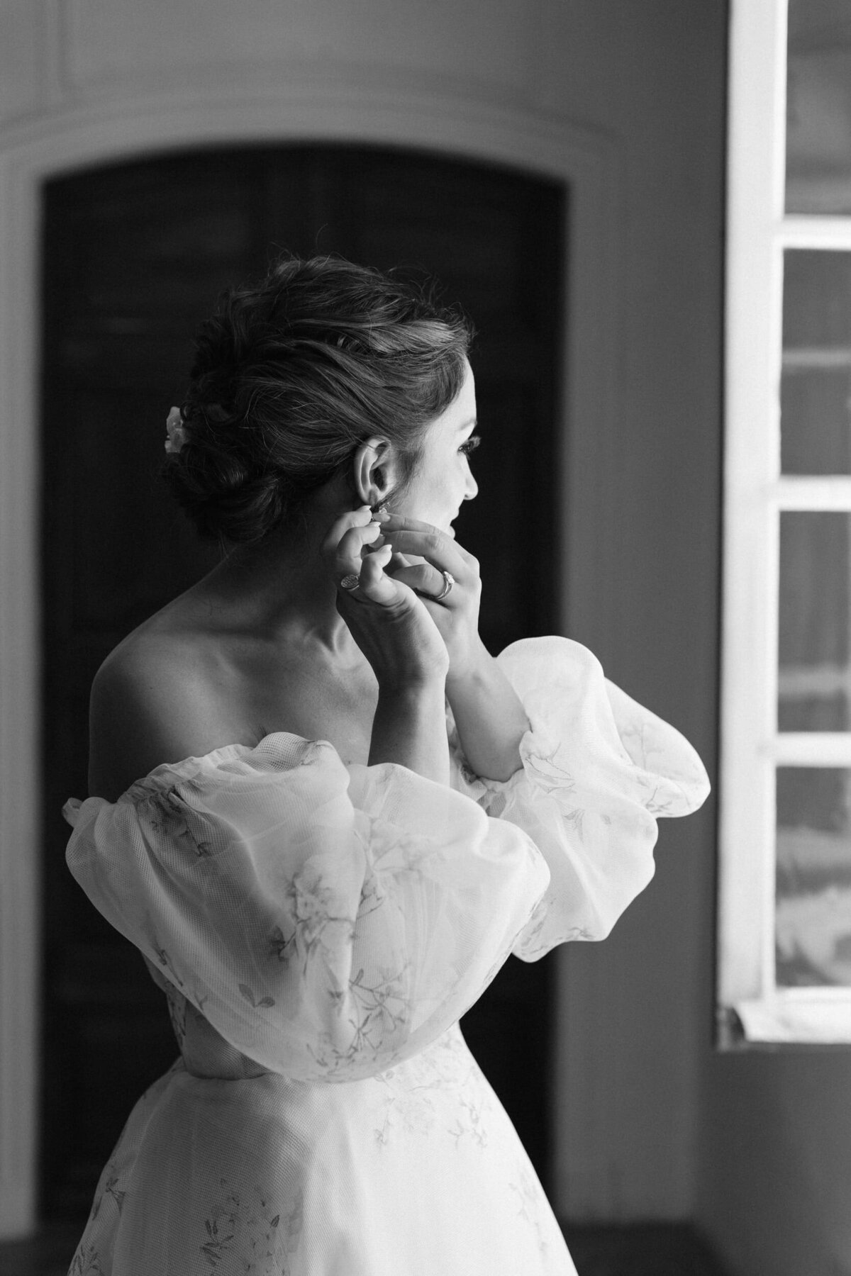 Bride-getting-ready-French-chateau