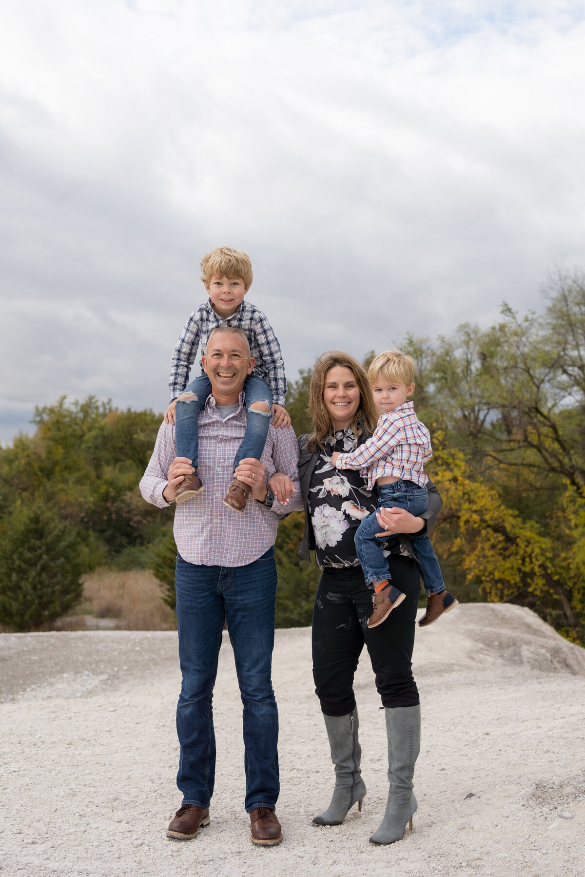 Family Photos_Harrisburg PA Family Portrait Photographer_Photography by Erin Leigh_085