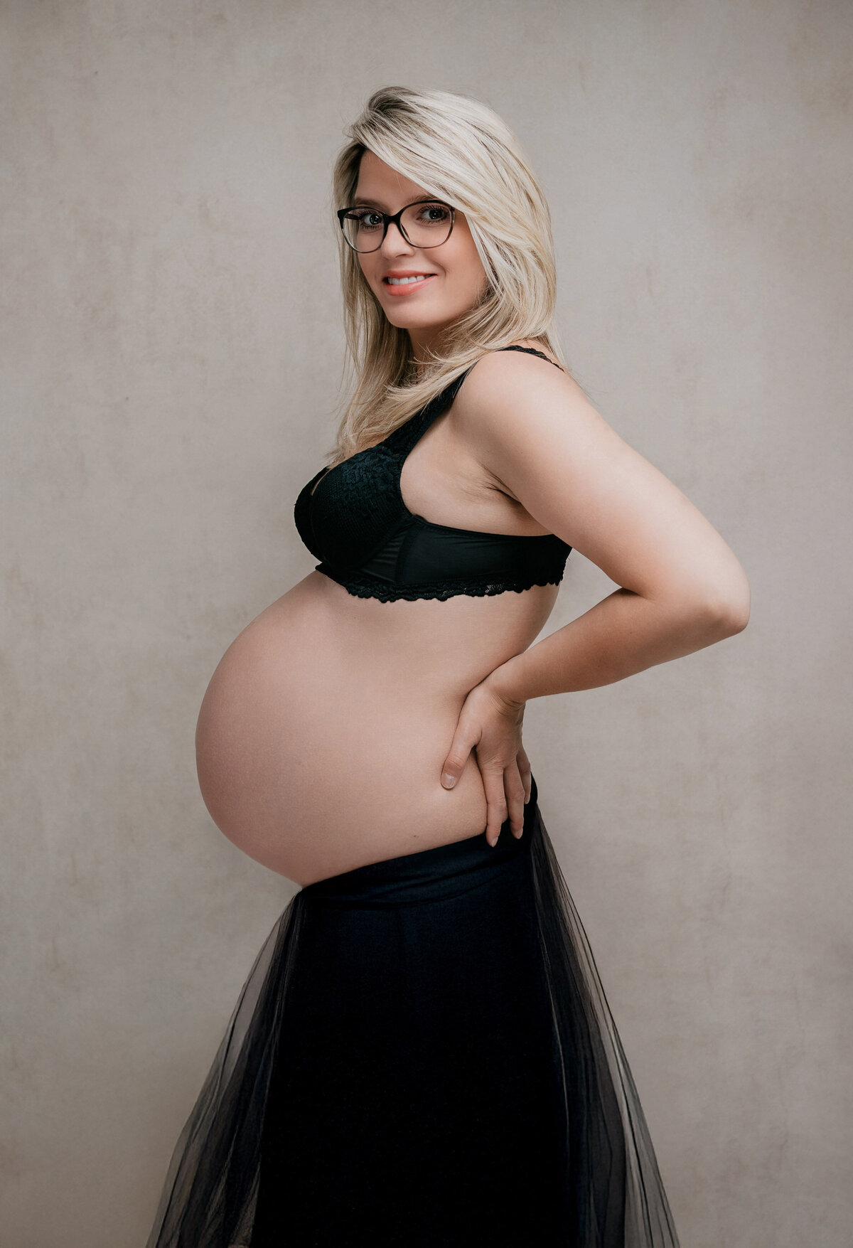ongedwongen zwangerschapsshoot studio amsterdam noord-leukfotografie.jpg
