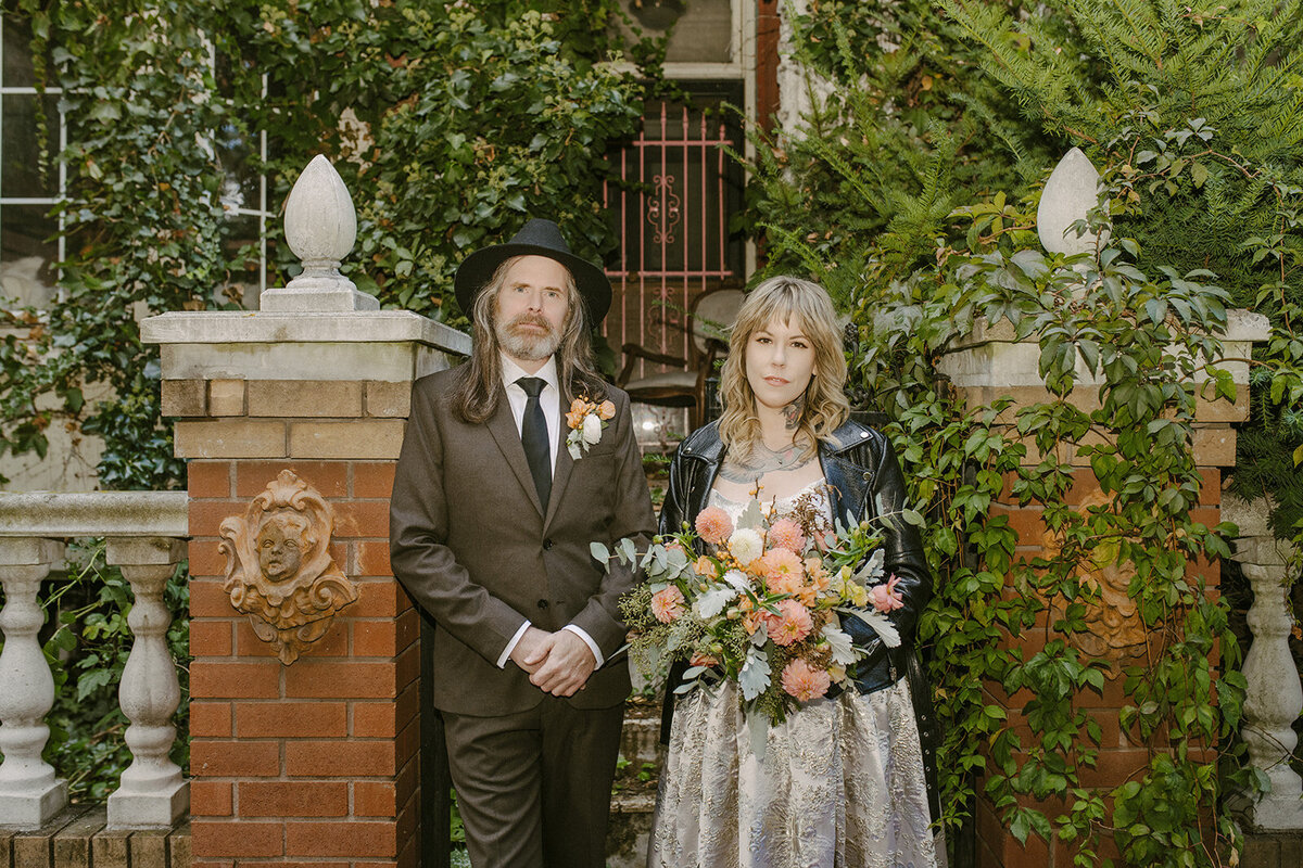 toronto-city-elopement-darling-mansion-wedding-photogrphy-intimate-modern-stylish-2475