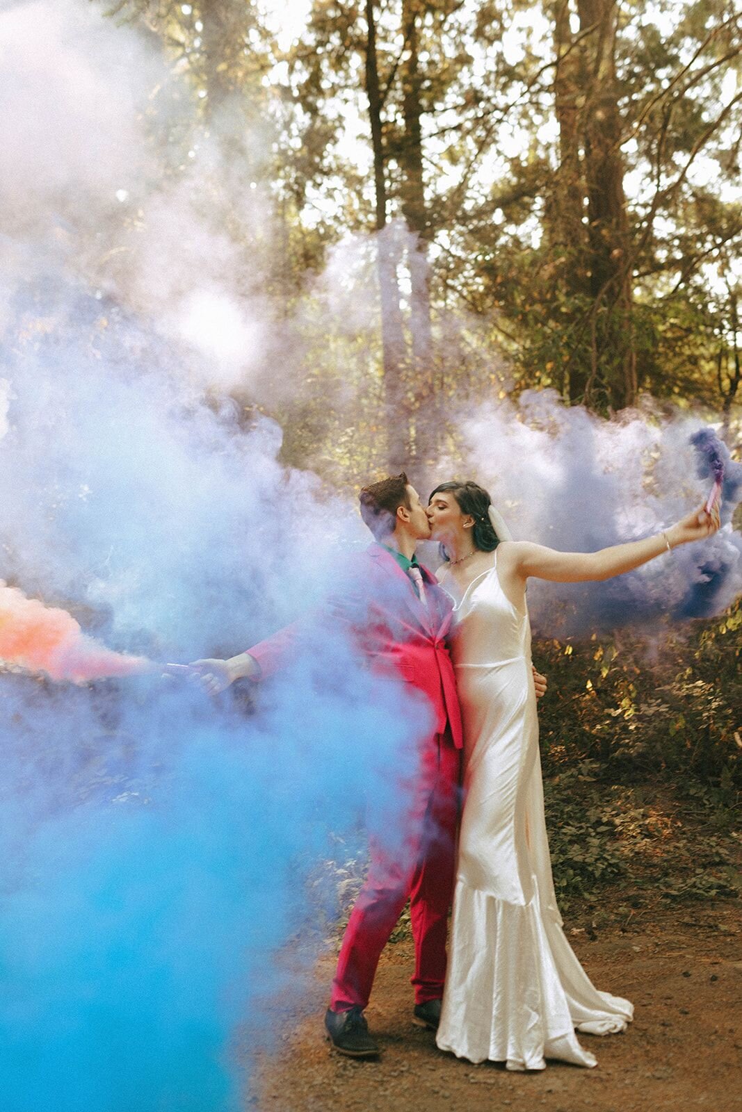 couple-smoke-bombs-color