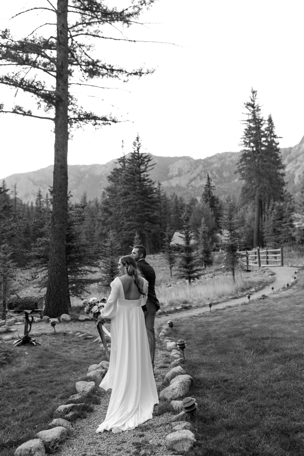 Intimate-wedding-weekend-Broadmoor-027