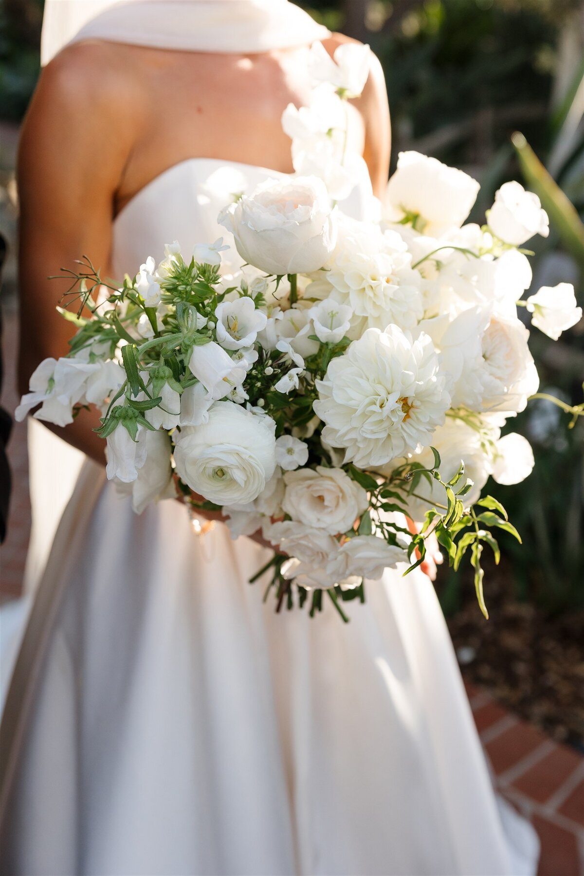 Lyndy Dustin-Details-9