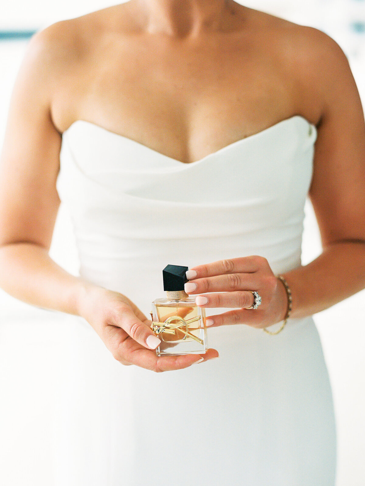 Hayley+Zach_Wedding_SNEAK_FoxtailCo_-194