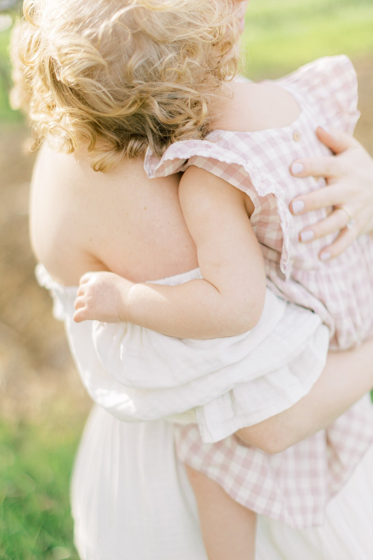 fine art family photographer in Lancaster, serving Harrisburg, Hershey, Exton, Downingtown, Lititz, Warwick, Manheim