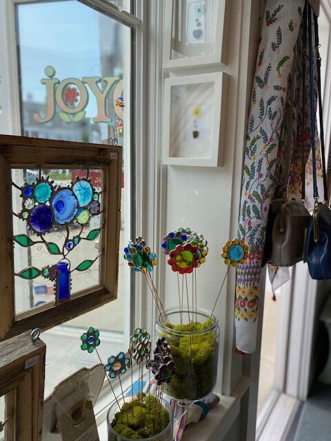 Various home decor options at joye