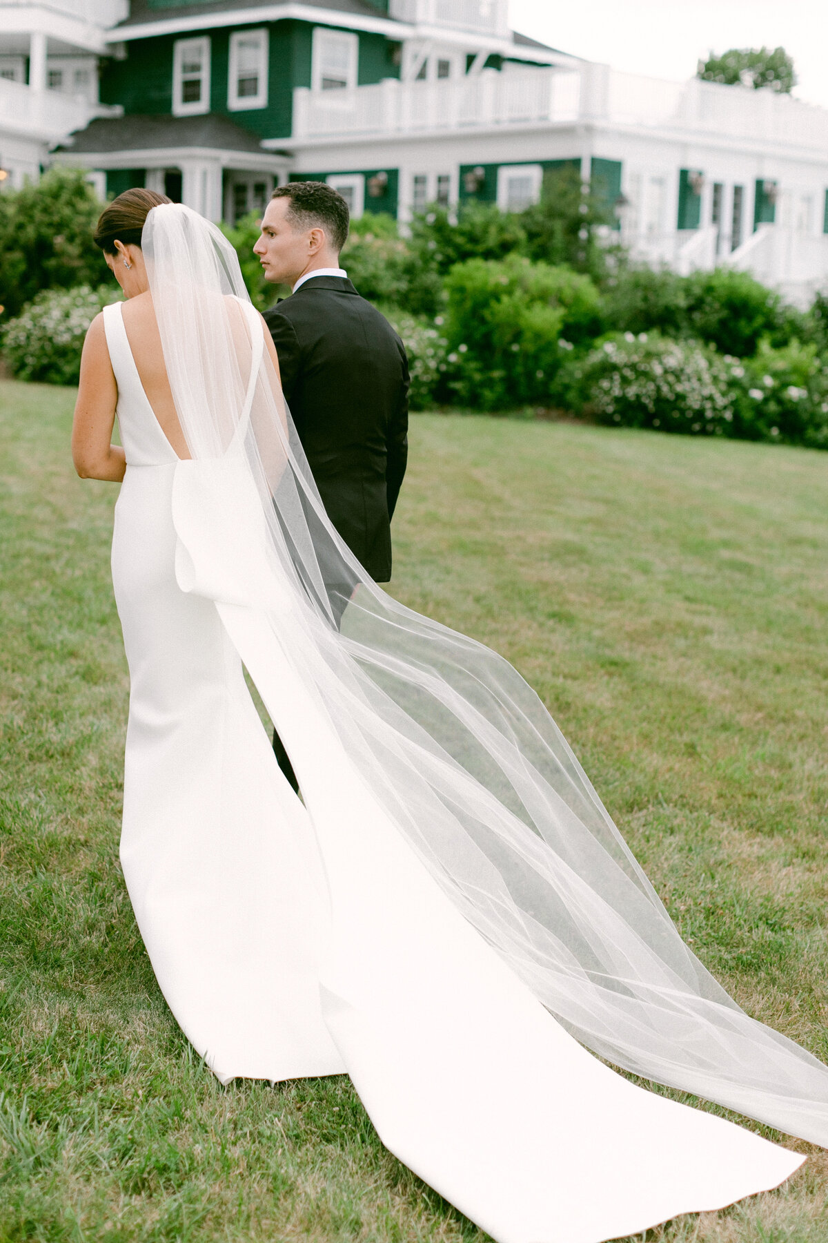 A Coastal Luxury Wedding at French's Point in Maine _-6748