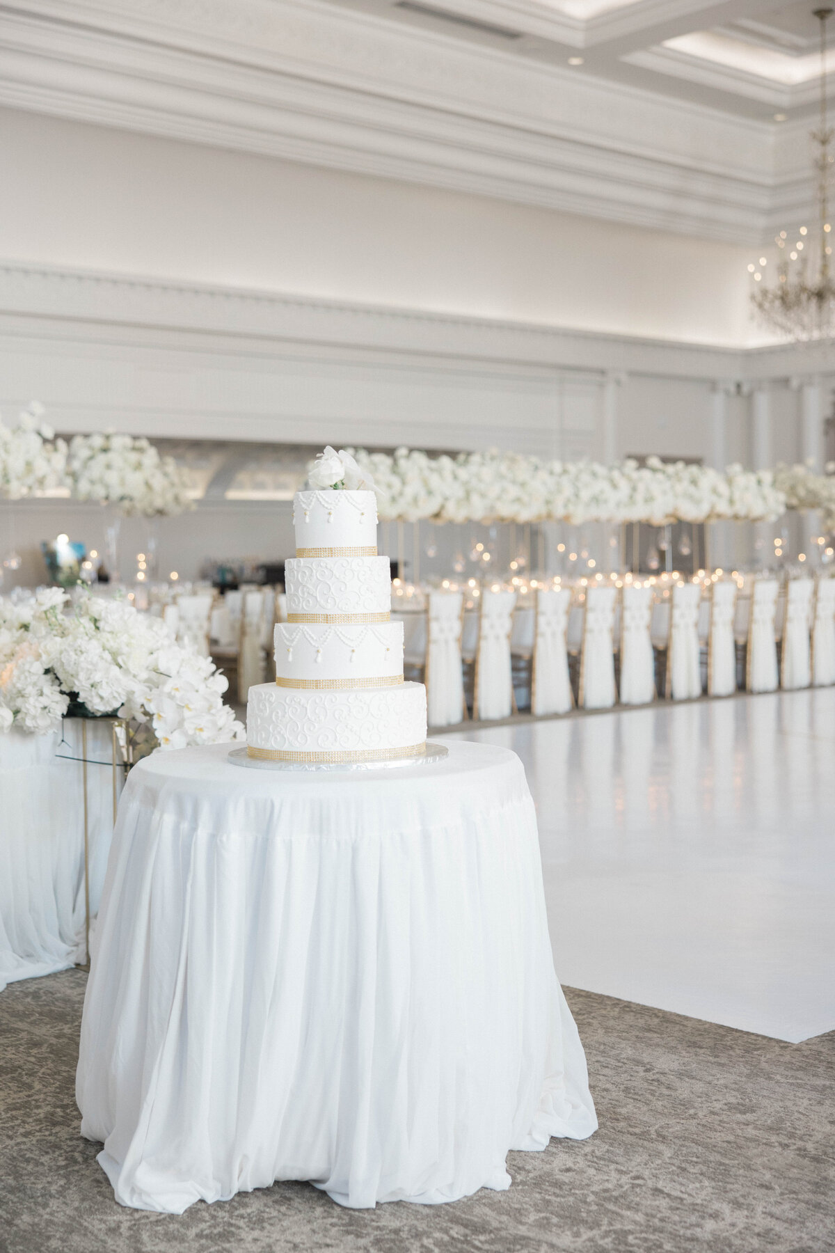 Molly Sue Photography Wedding at Park Chateau 1