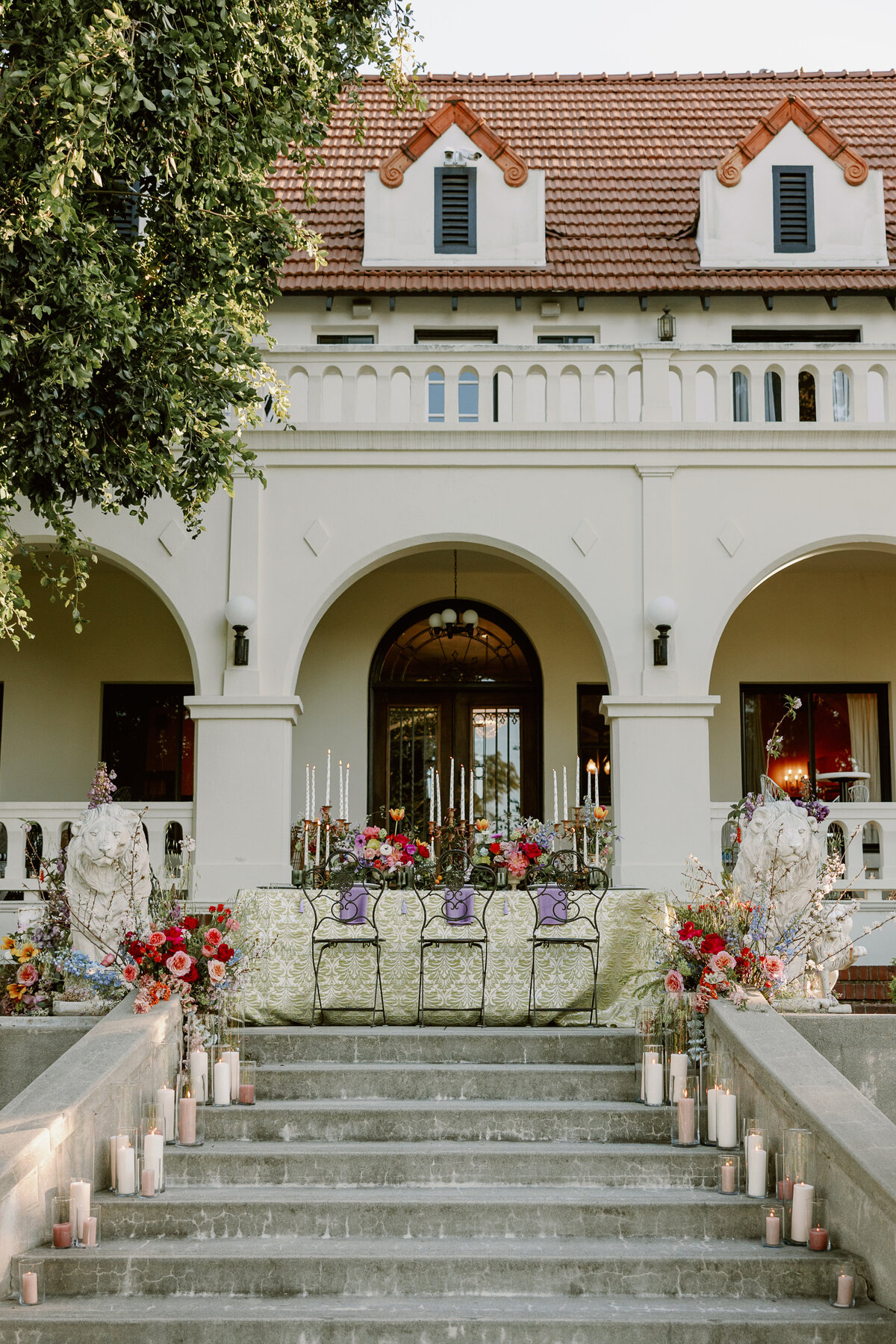 Wrensmoor-Castle-Los-Angeles-Luxury-Estate-Wedding-Venue- Maximalist-Dinner-Party-7185 copy