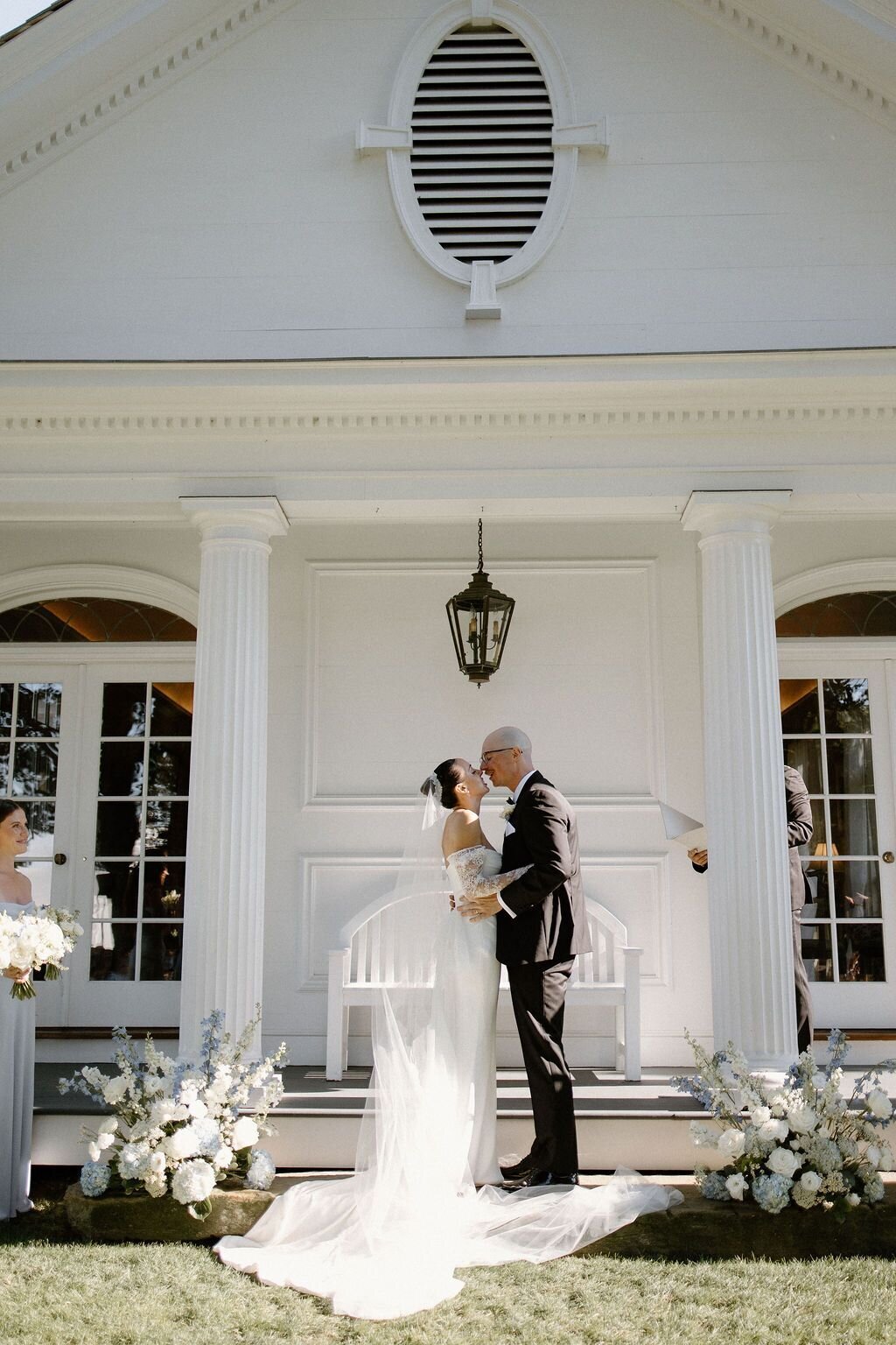 smith-farm-gardens-wedding-ceremony
