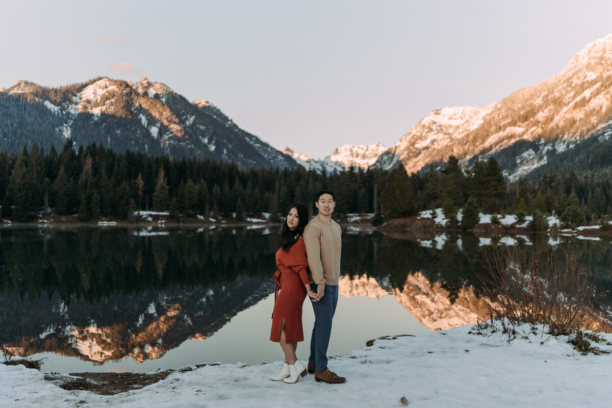 Joyce Li Photography Destination Wedding Elopement Engagement Lifestyle Portrait Photographer West Coast Seattle Washington California goldcreekpondengagement-74