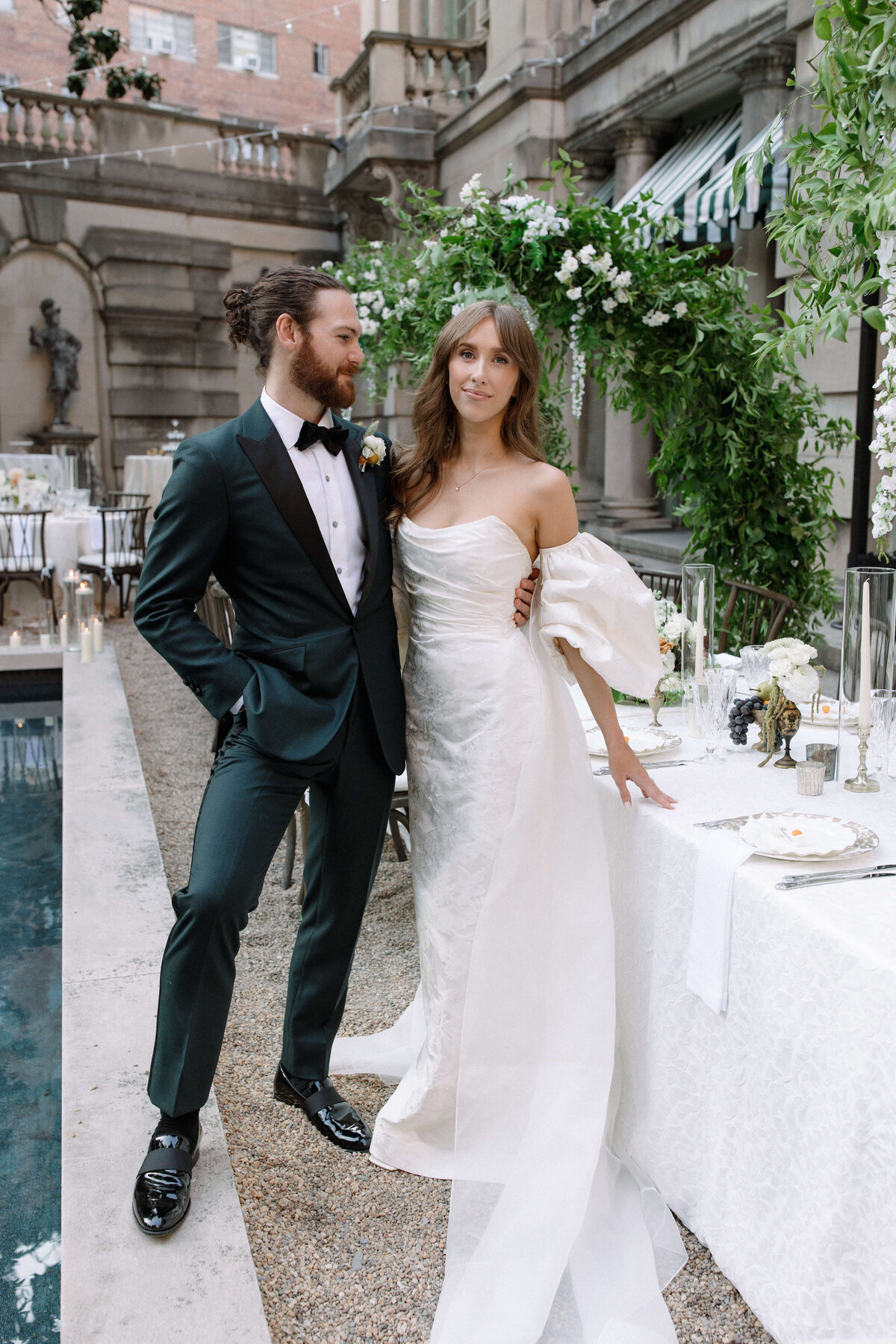 maeve-matt-dc-larz-anderson-house-reception-springvale-floral