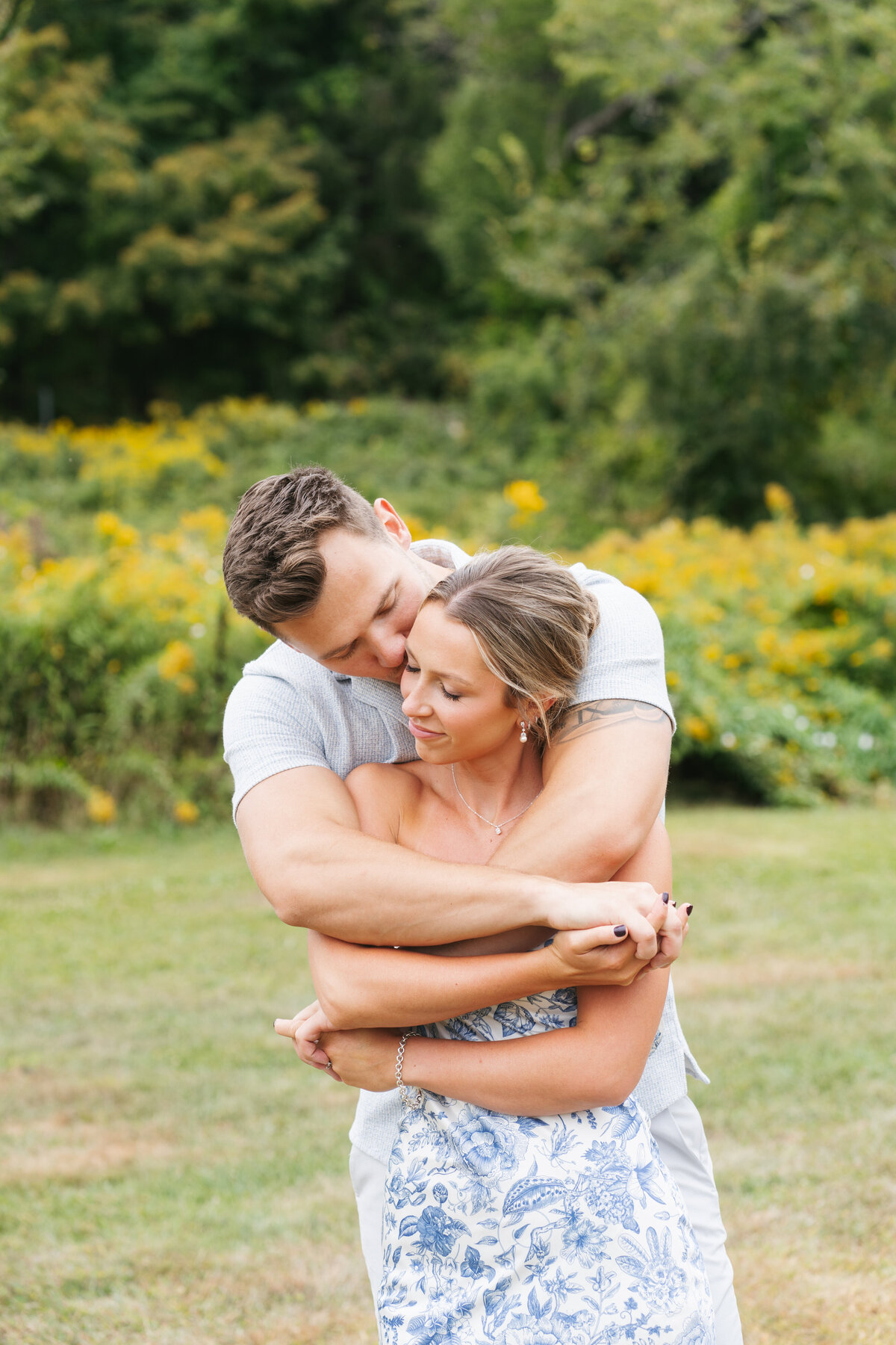 Engagement photographer Danielle Littles captures romantic, candid moments with a storytelling approach. Specializing in timeless, heartfelt photography for couples in love