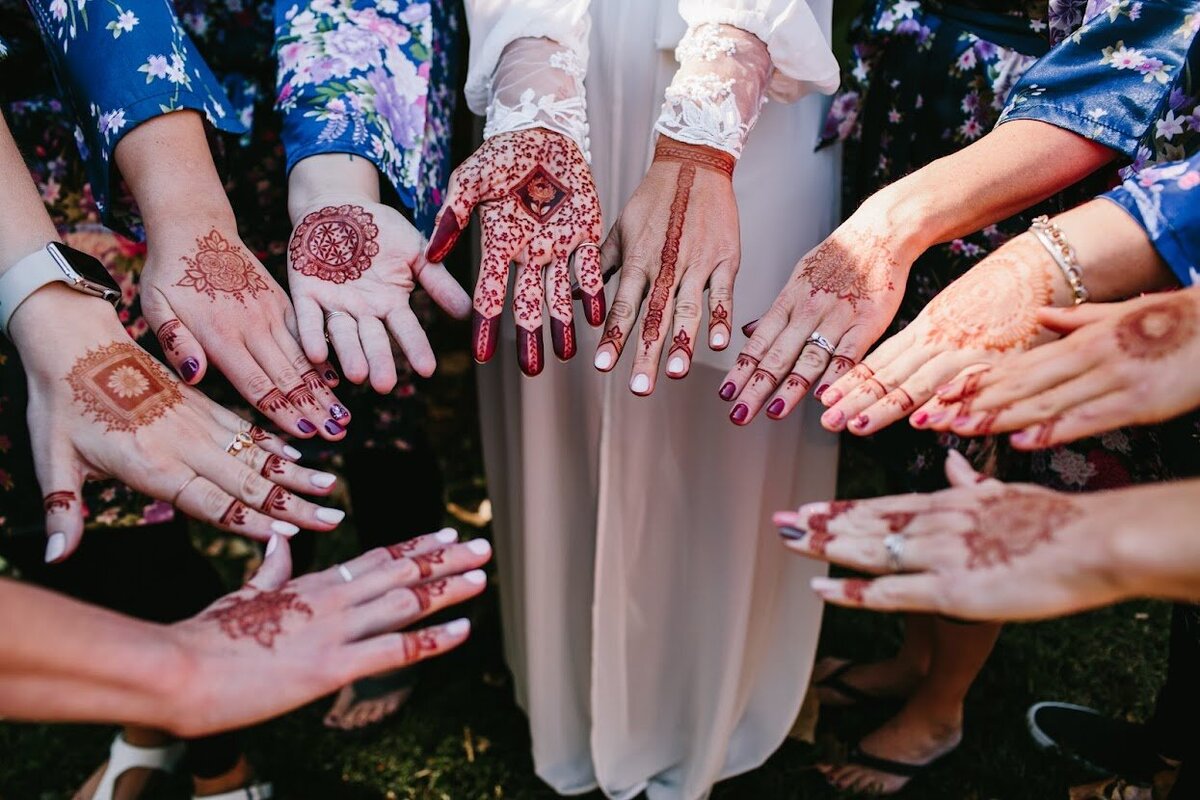 henna for bridesmaids