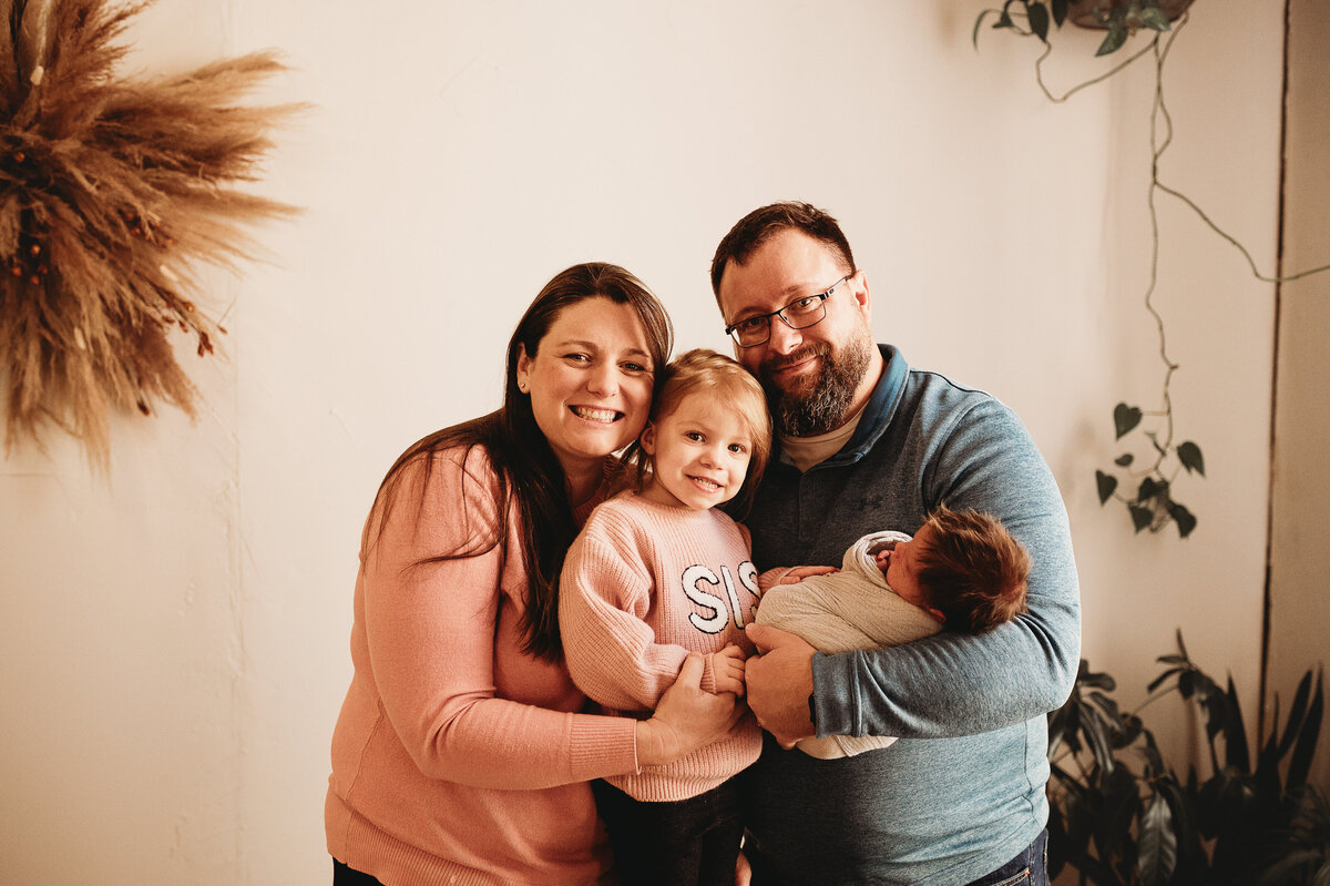 heintz-newborn-bismarck-studio-57