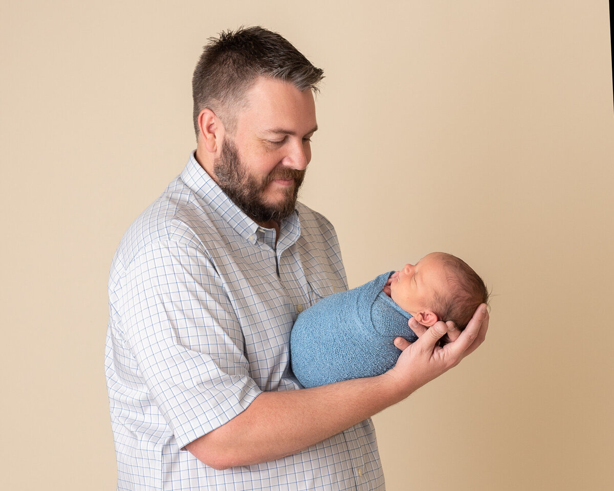 Newborn and Dad Photography in Houston