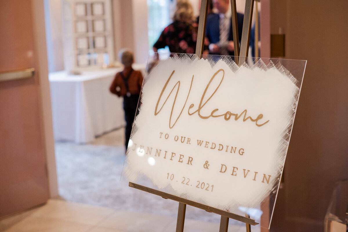 catholic-wedding-fall-carmel-indiana-our-lady-of-mt-carmel-catholic-church-44