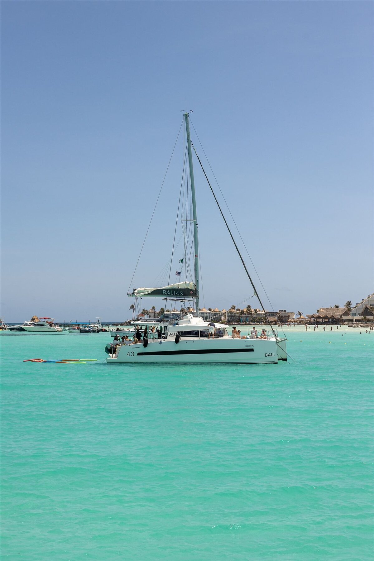 1049-2024-cornerstone-live-aqua-cancun-mexico-travel-leisure-co-noir-9-creatives-3P6A6442_websize