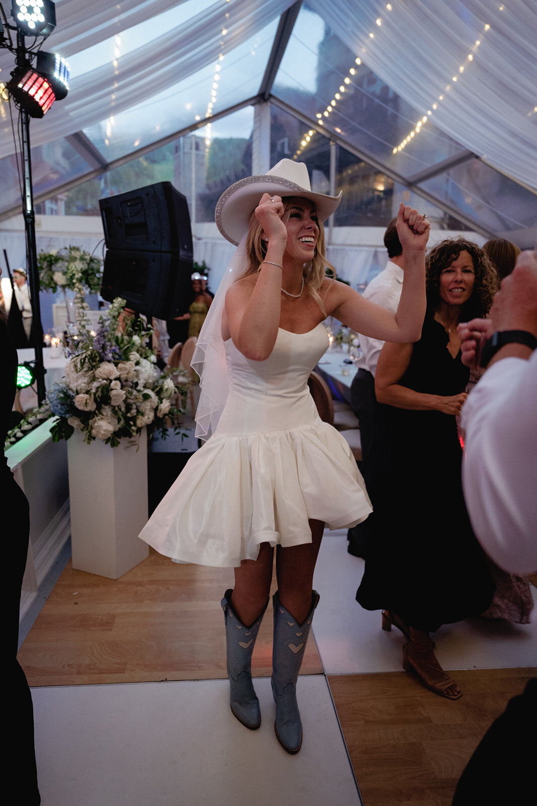 LaurenCorbinWeddingPreviews165