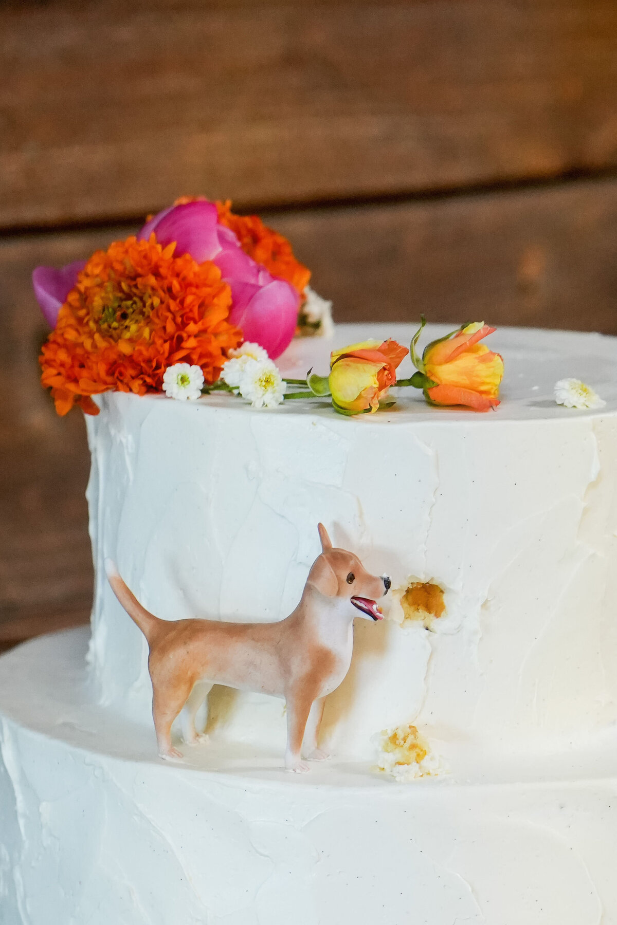 Meaningful Wedding Cake Details
