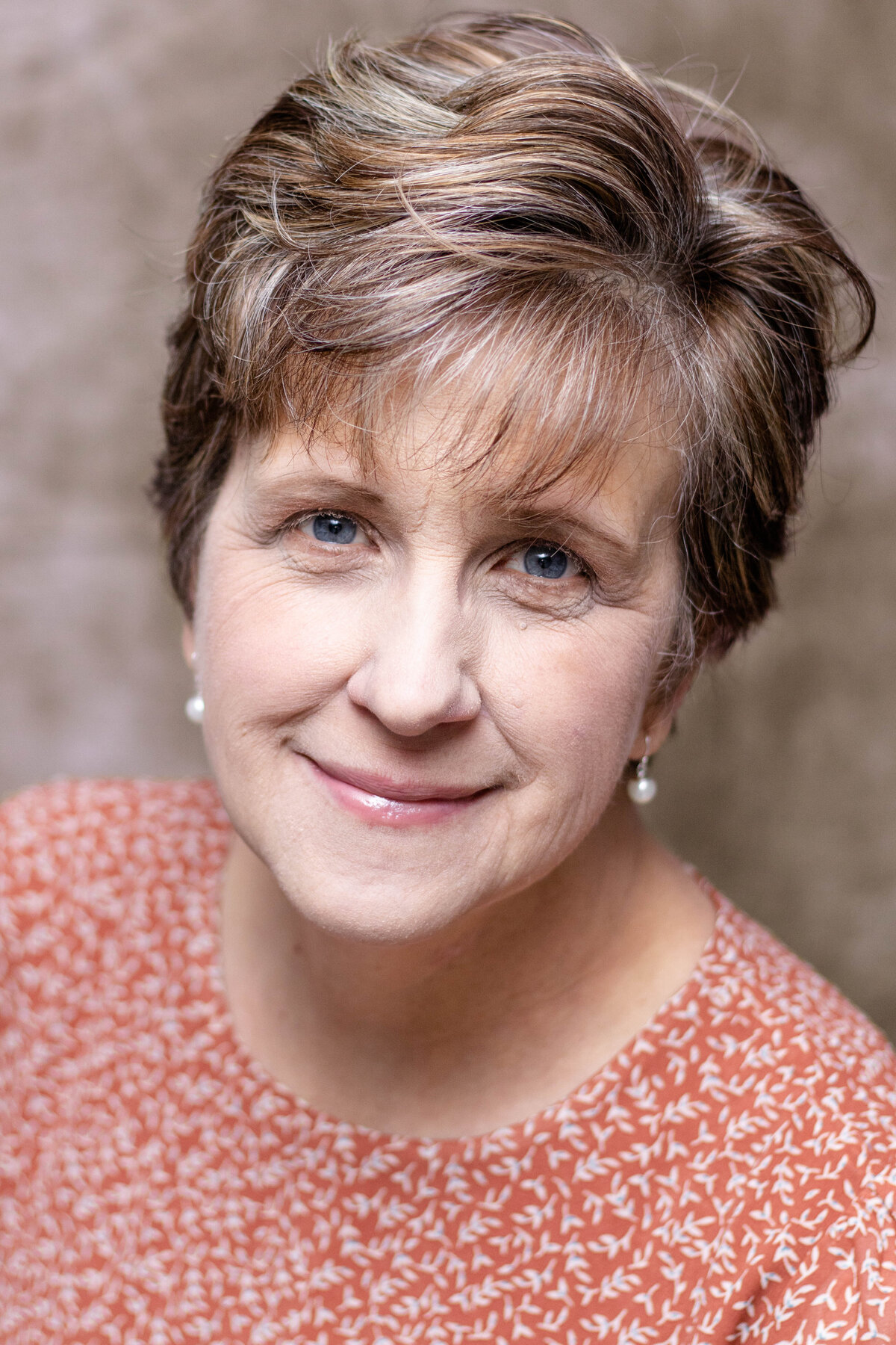 Vicki Hatch Headshots-5