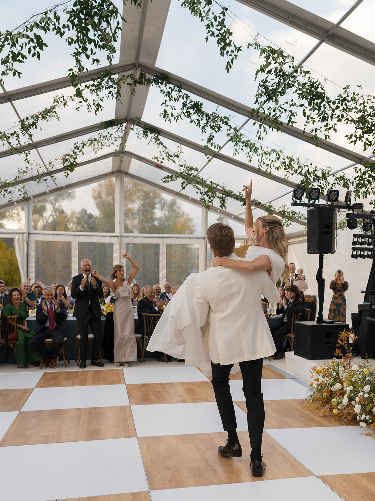 Lauren & Seth Digital Preview-43