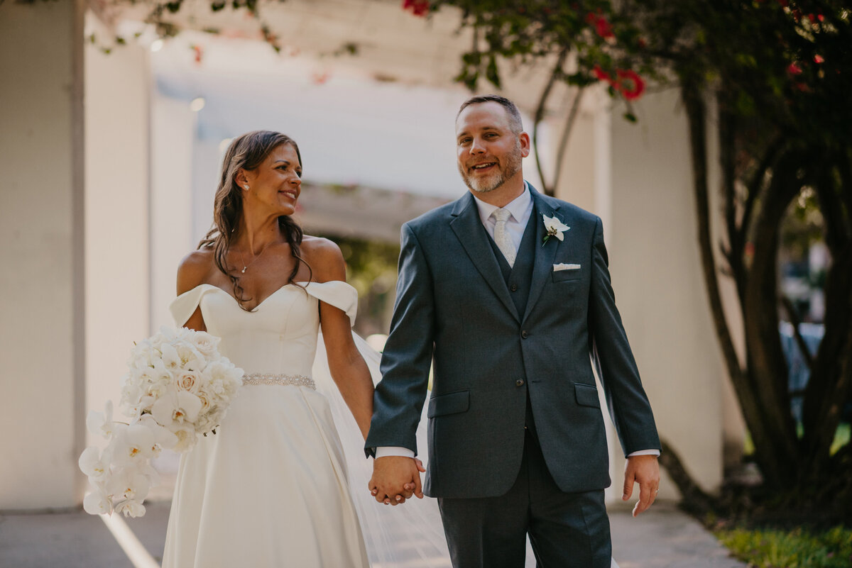 mariah-lacy-photo-the-vinoy-hotel-florida-elopement-chantilly-chic-celebrations-9