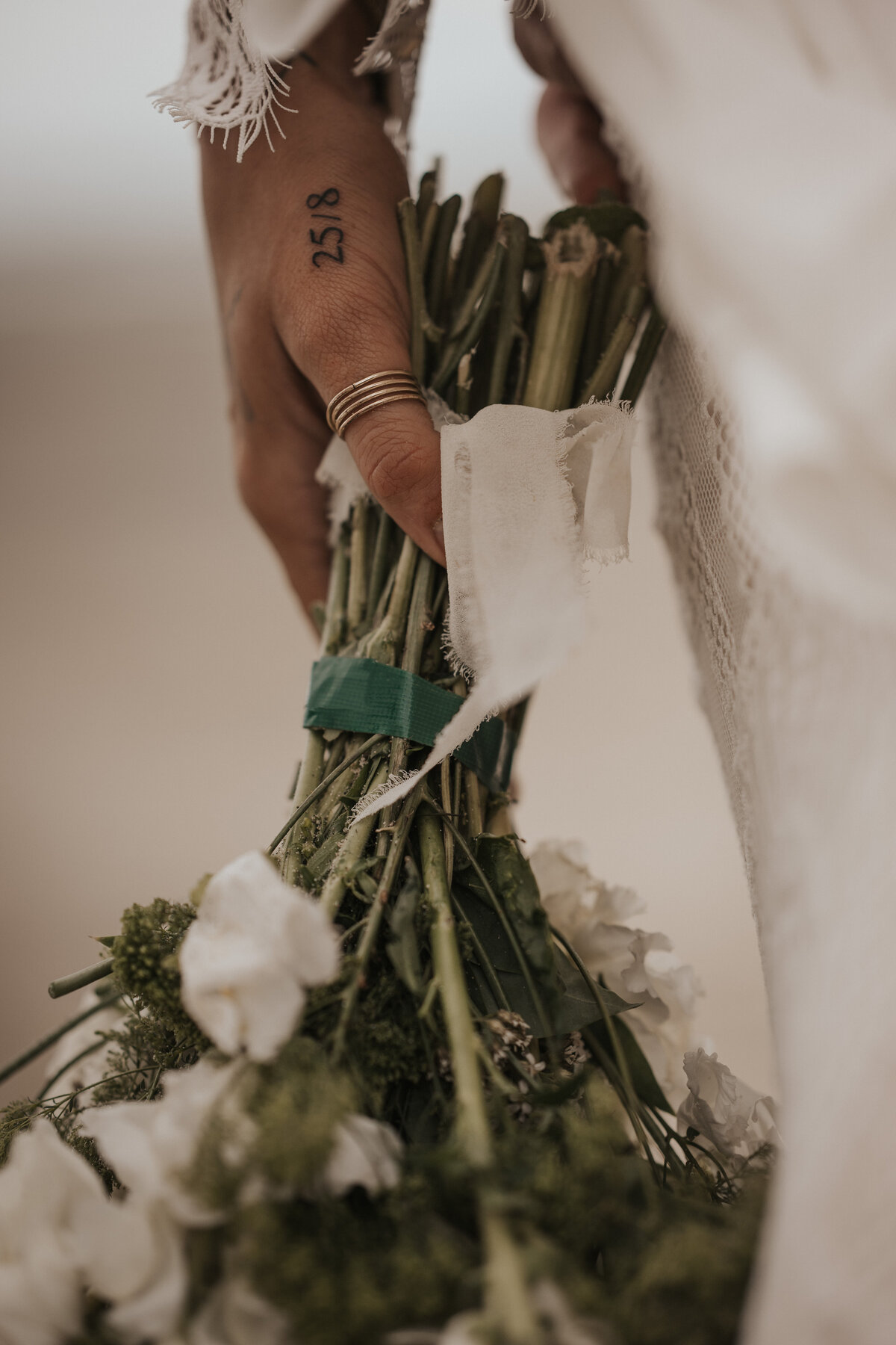 tatianasardozphotography-bcelopementpackages-britishcolumbiaelopement-elopebritishcolumbia-bcelopement-vancouverelopementphotographer-44
