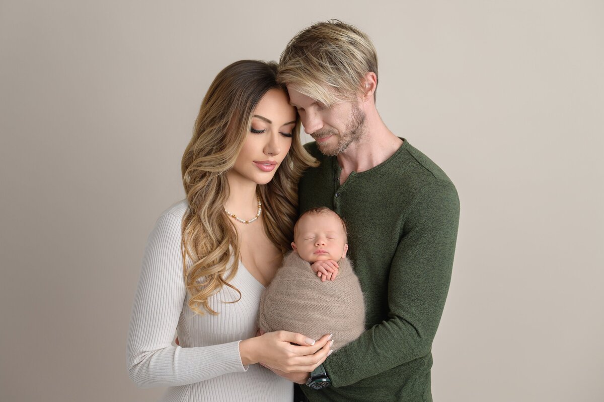 Newborn family photography studio located near Miami, FL