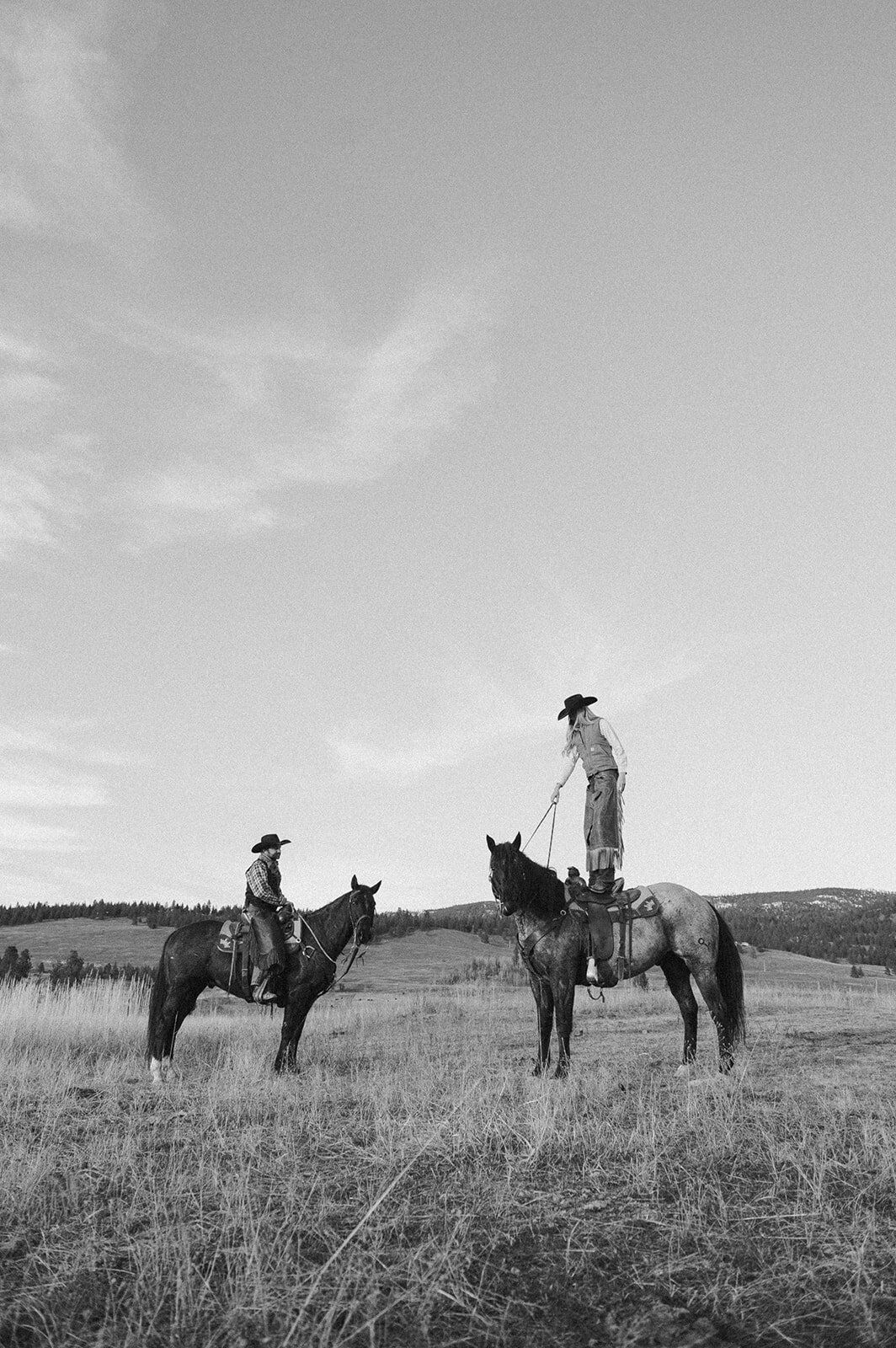 presley-gray-photo-montana-western-ranch-couples-photoshoot-1963
