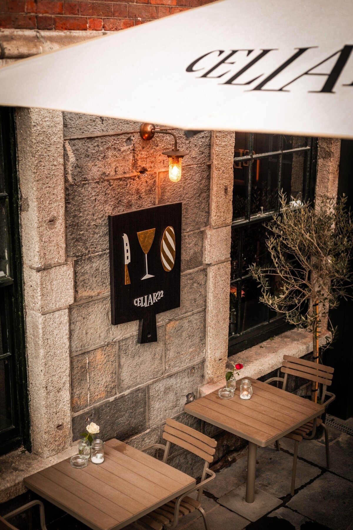 Waterstone - Townhouse on the Green - Dublin - Luxury Boutique Hotel - DBAF512C-772E-42A1-9380-C8E37C875AEB-scaled