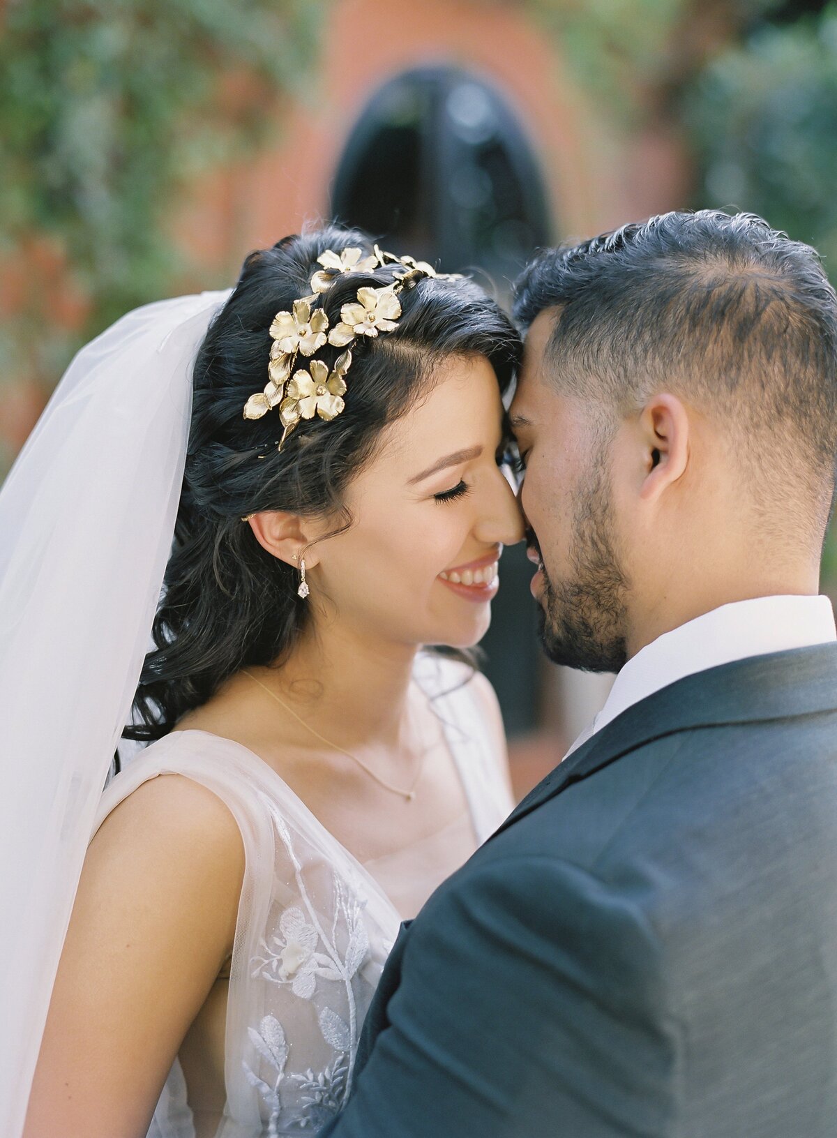 Vicki Grafton Photography Casa Hyder San Miguel de Allende Luxury Fine aRT Film Wedding Martha Stewart Bride Destination 30