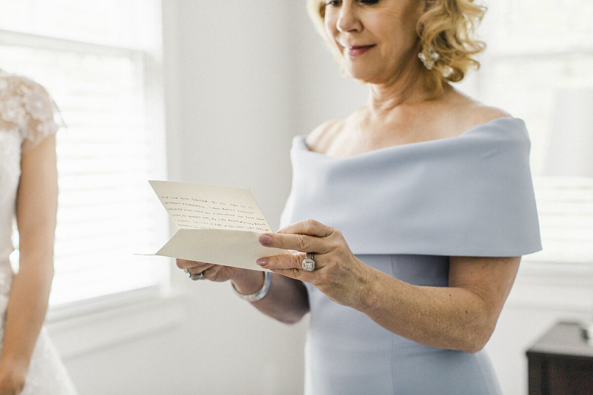 MelissaSchollaertPhotography-MeredithWaylandPreview-5041